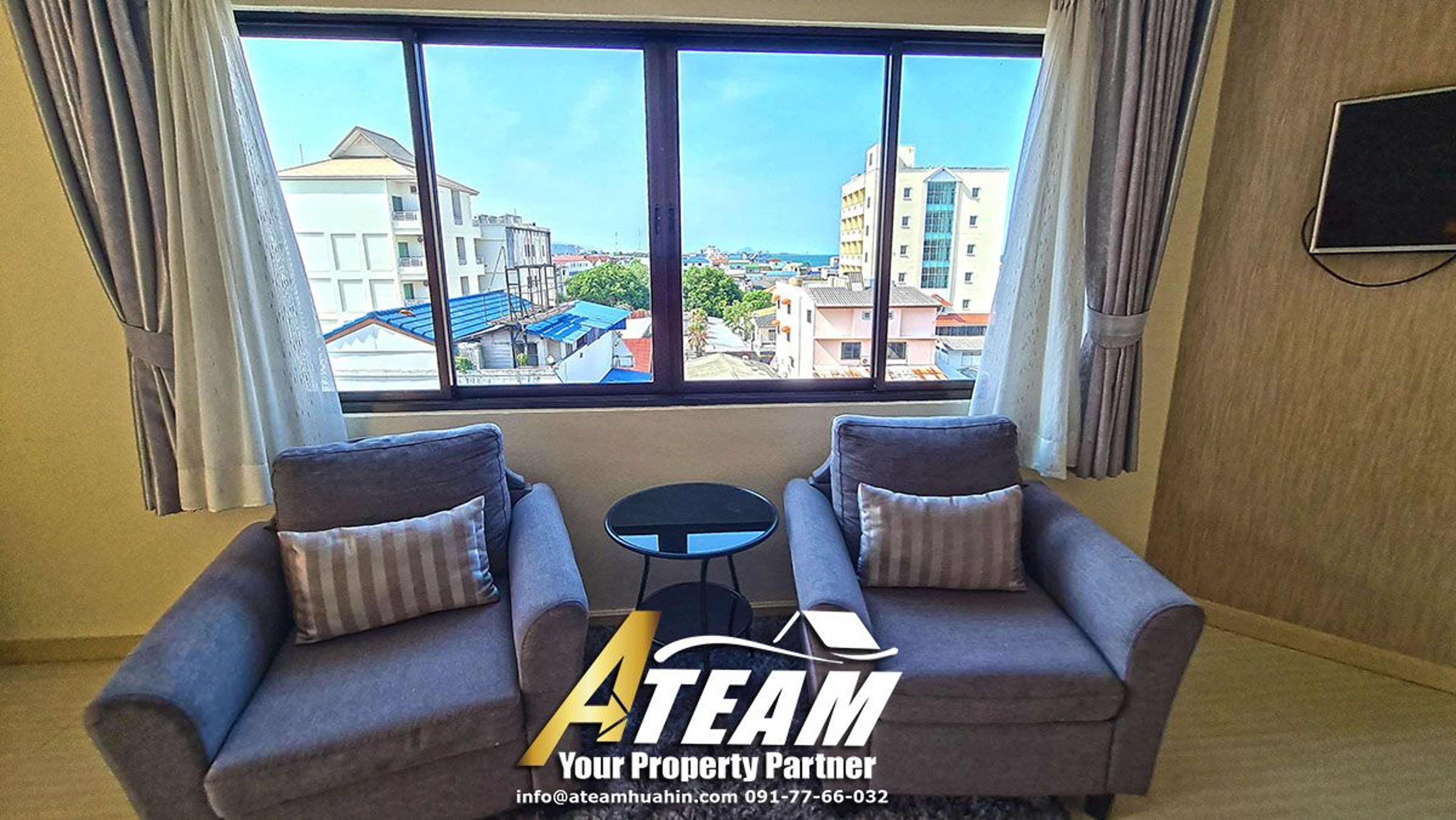 76 Rooms 3 Stars Hotel in The Very Center Of Hua Hin thumbnail 8