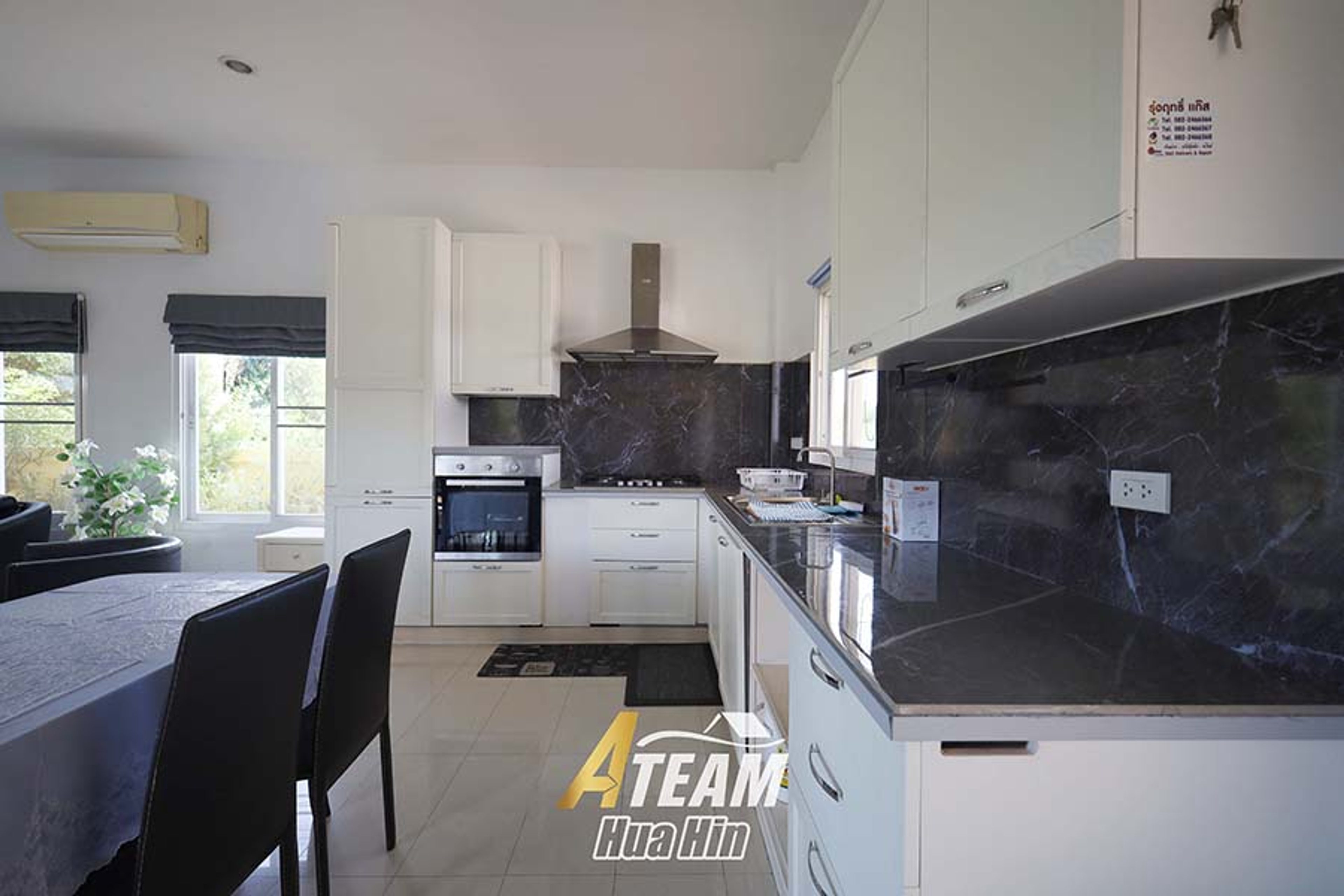 2-Bedroom Pool Villa by the Lake for sale thumbnail 9