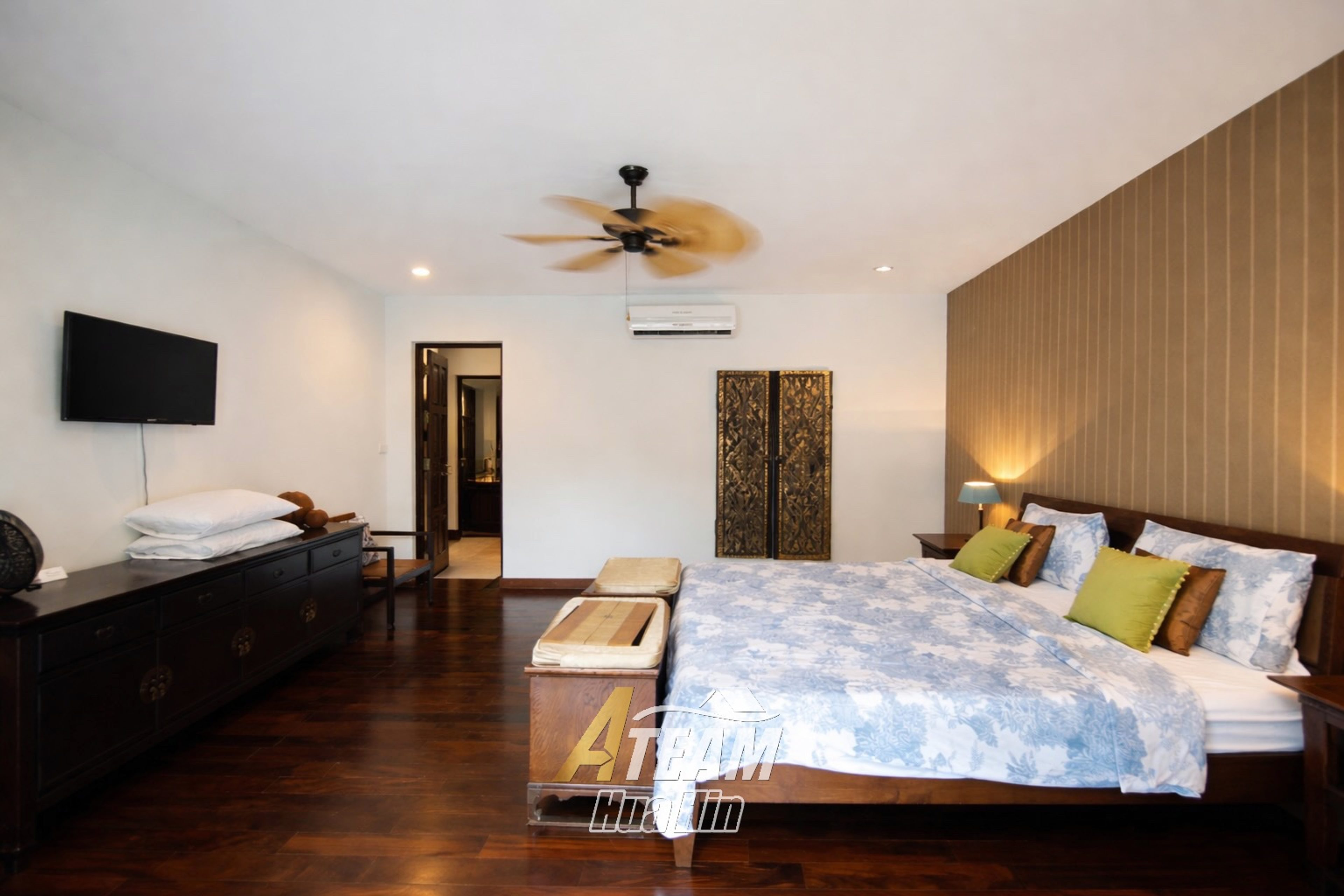 Luxury Tropical Pool Villa in Hua Hin thumbnail 5