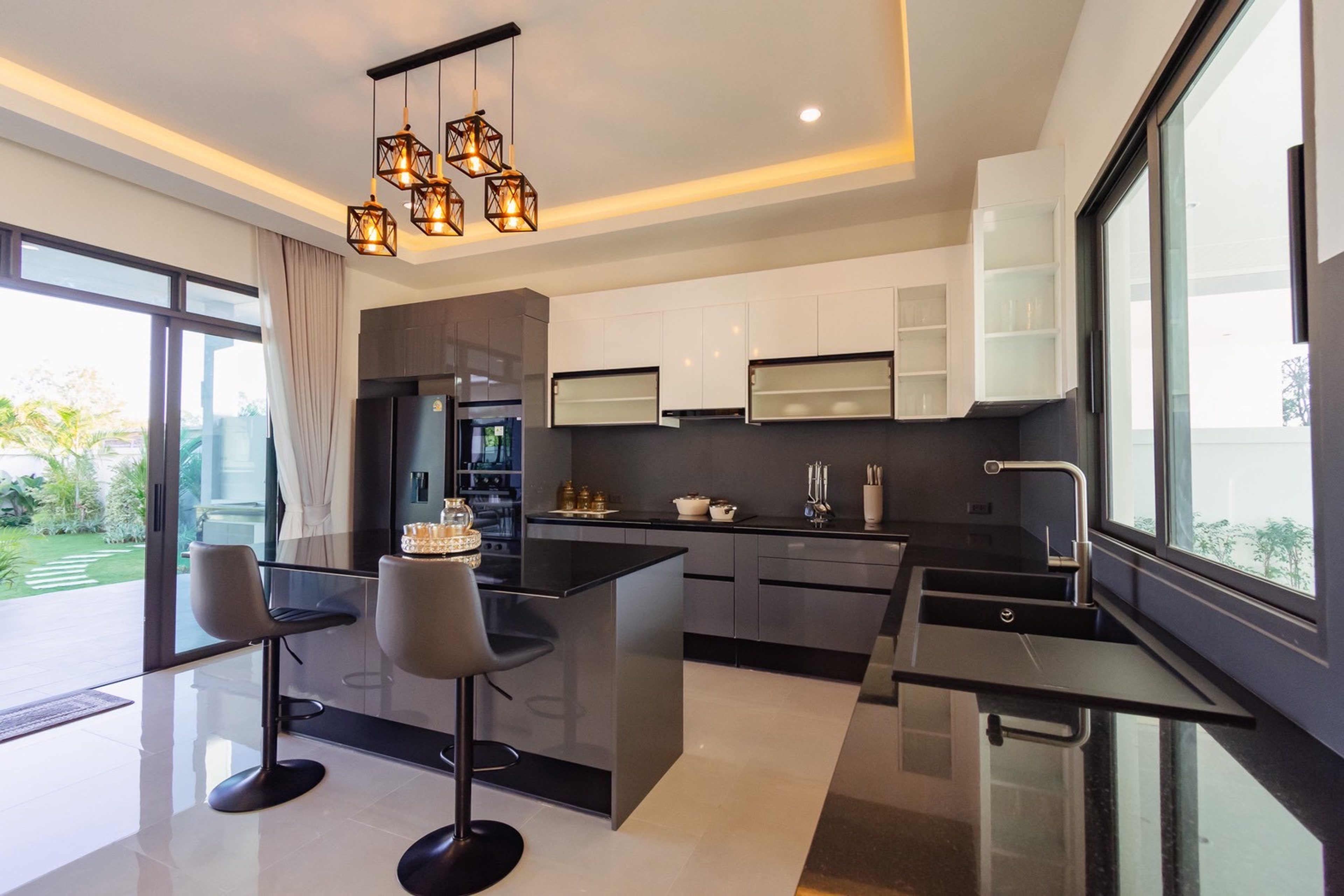 Modern 3 Bedroom  Luxury Pool Villas on Soi 112 thumbnail 25