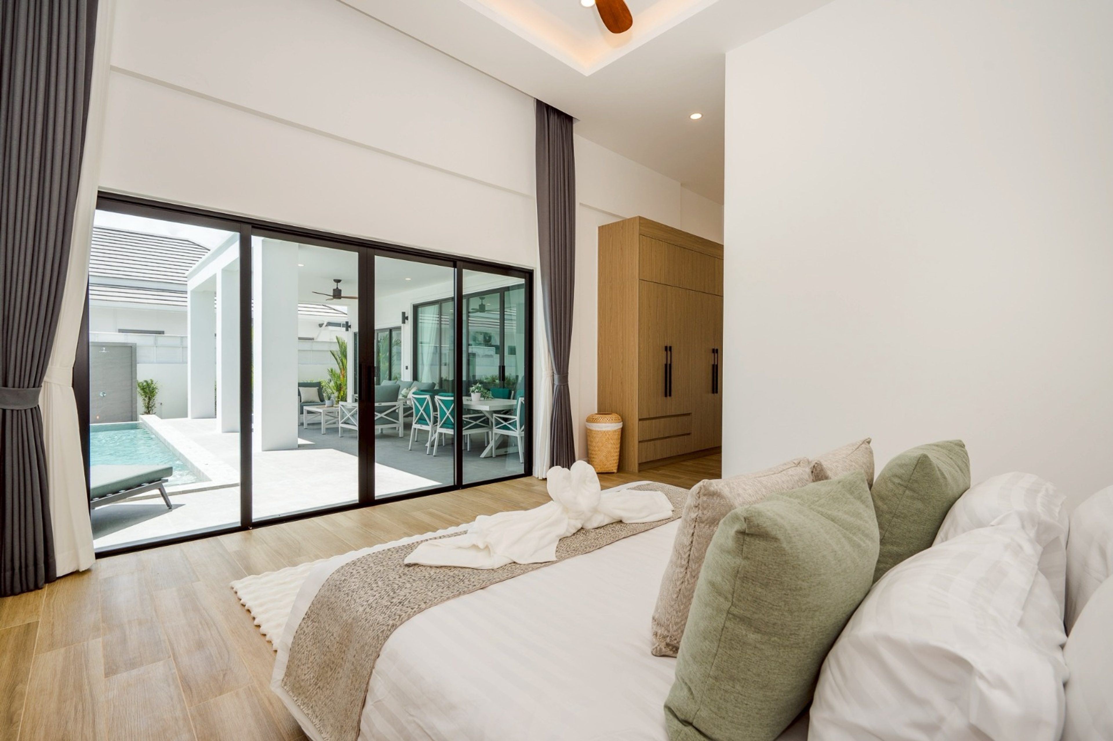 Luxury 3 Bed 3 Bath Pool Villa for Sale in Hua Hin Soi 112 thumbnail 19