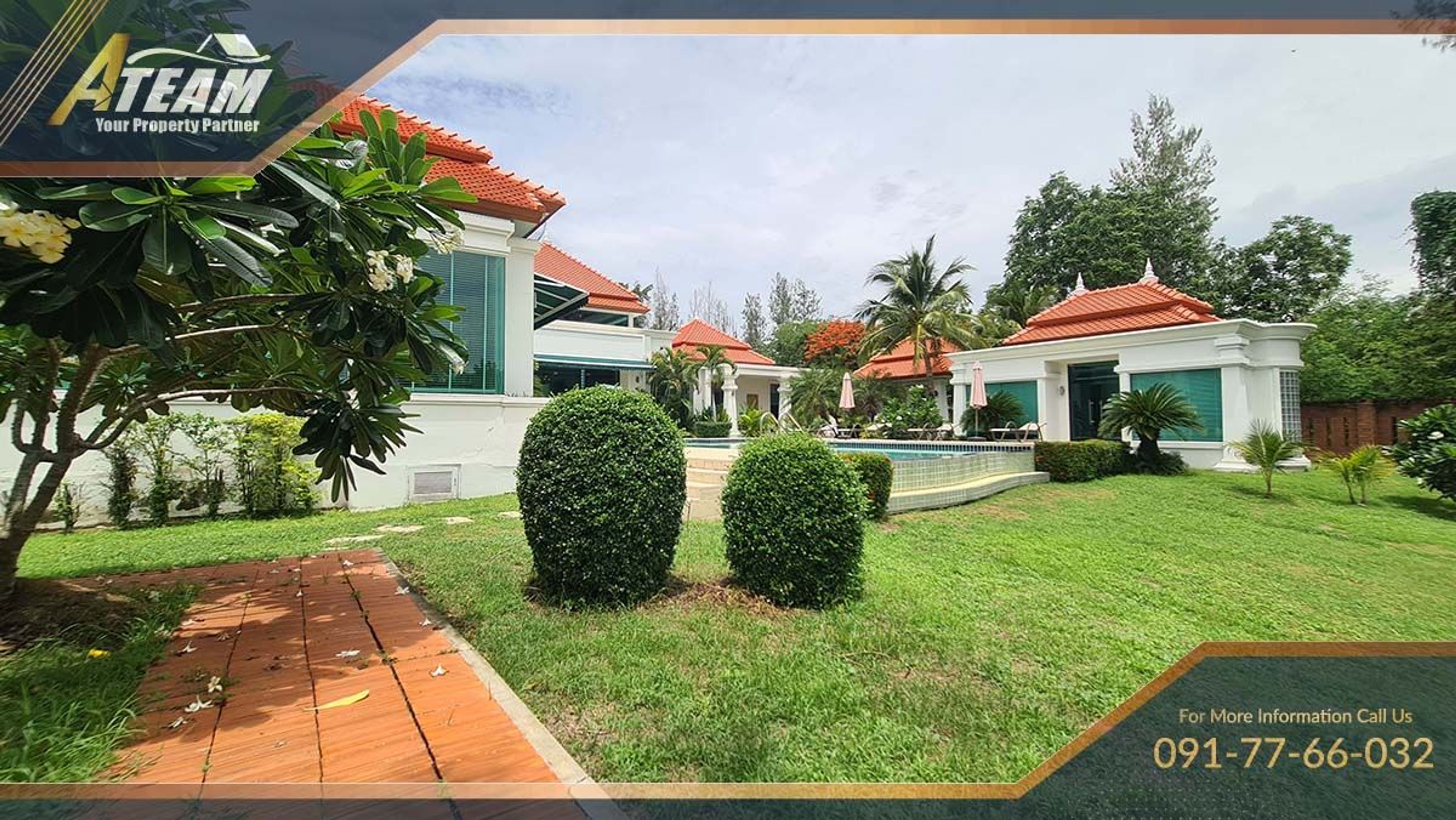 Luxury Mansion with Stunning View on Springfield Golf and Lake thumbnail 11