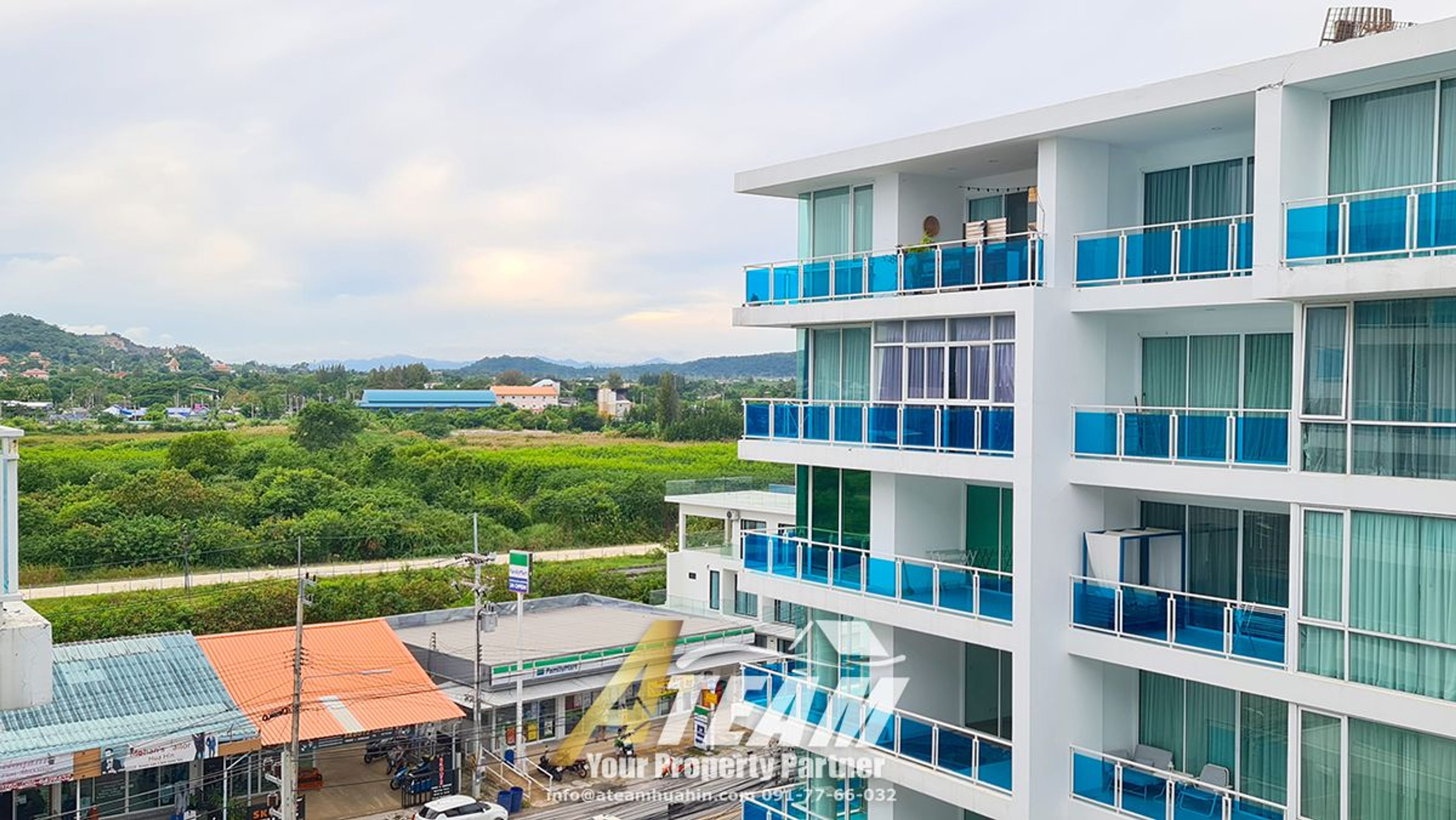 Apartment / Condo For Rent - - 2 Bedrooms - 1 Bathroom - Price ฿45,000 thumbnail 15