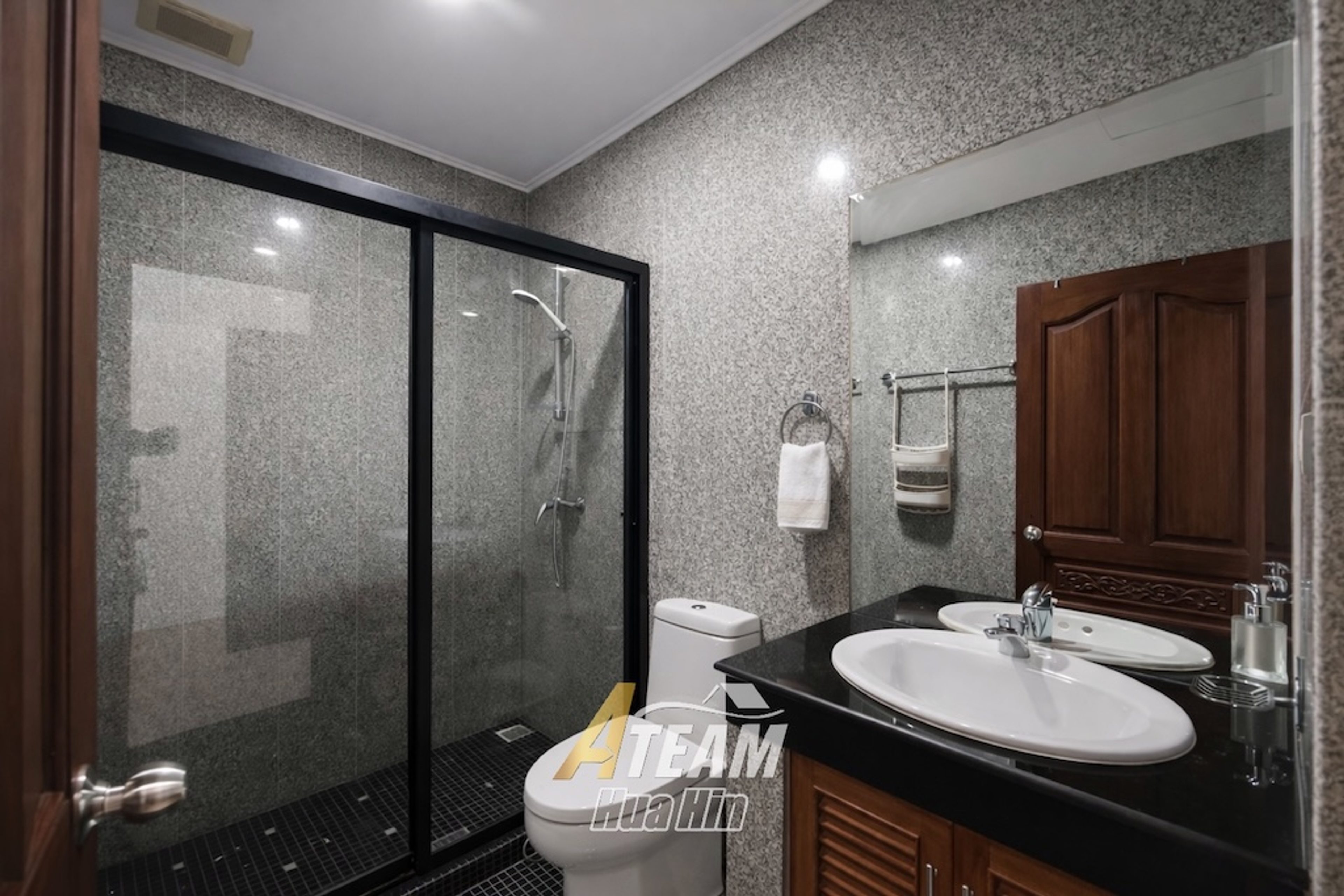 Spacious 2-Storey Pool Villa with Tropical Mountain Views – Soi 88 thumbnail 22