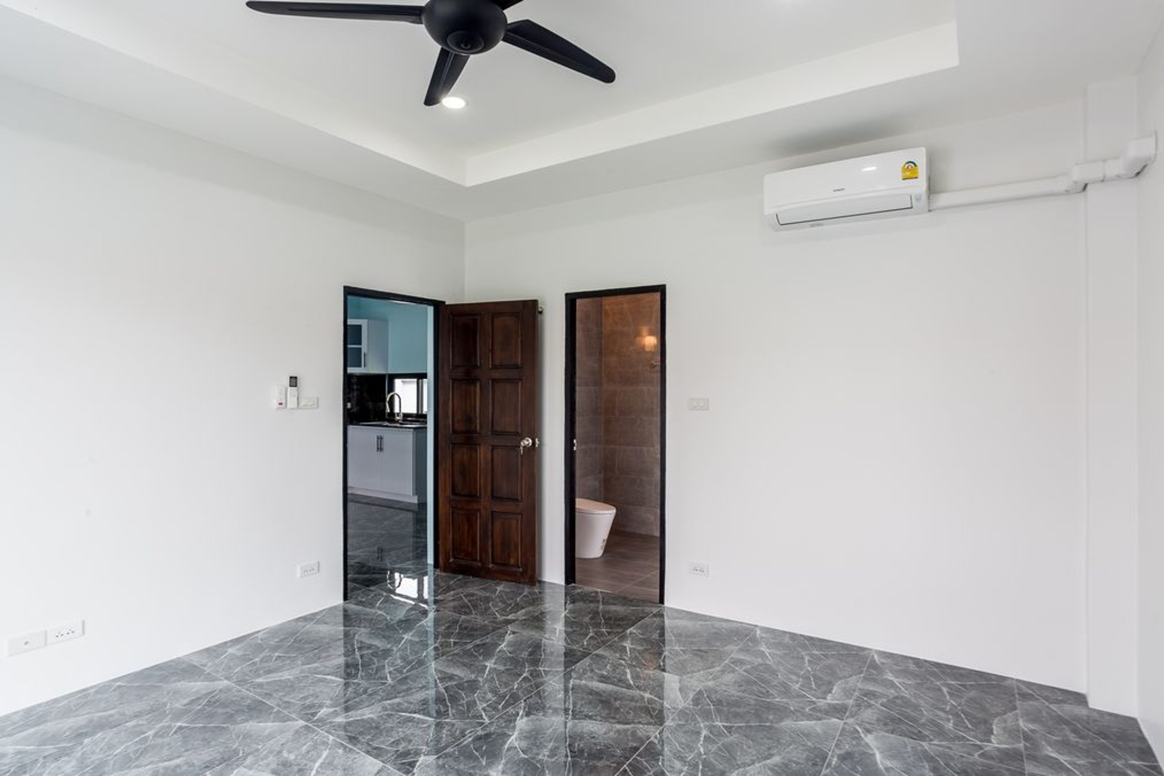 3 Bedrooms 2 Bathrooms Pool Villa For Sale thumbnail 7