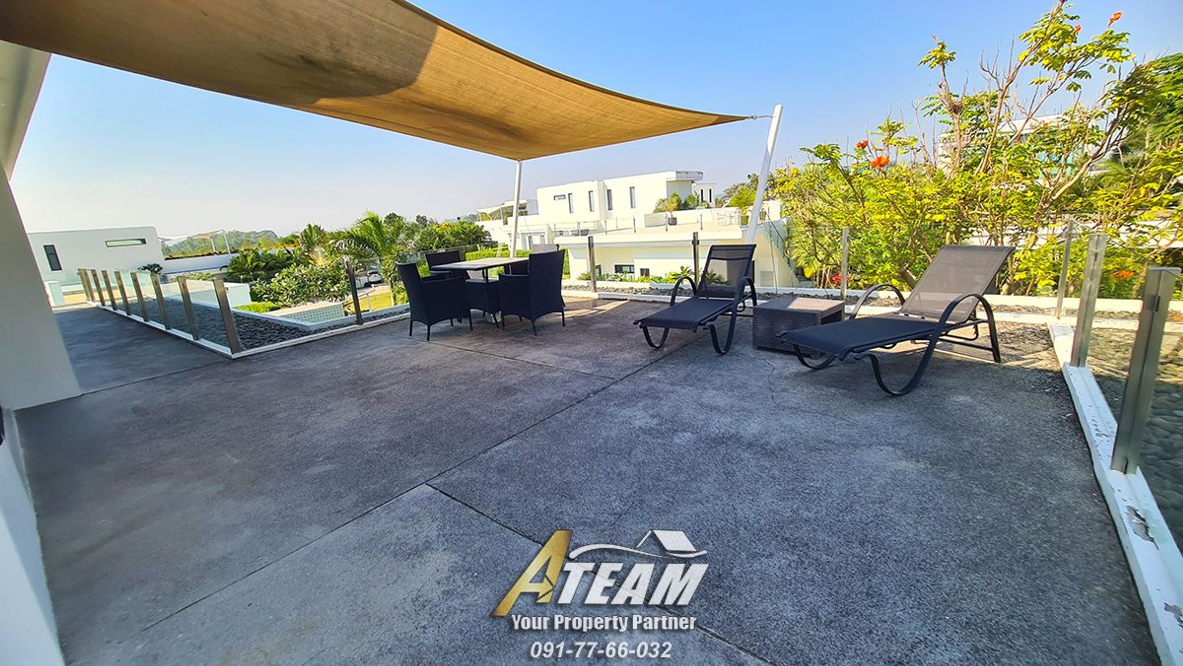 Modern 3 bedroom pool villa In La Lua resort thumbnail 30