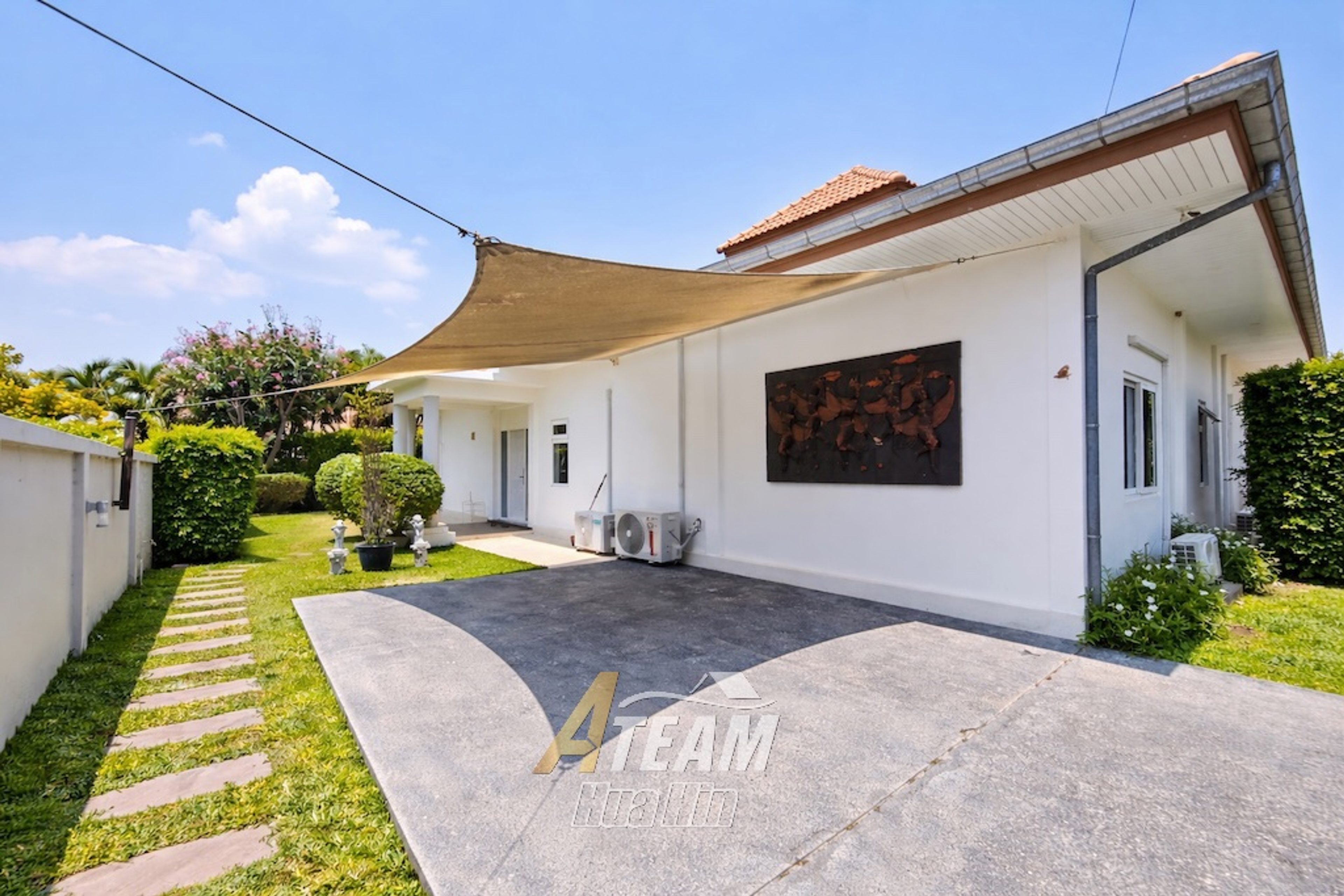 Luxurious 3 Bedroom Home in Mali Residences Hua Hin thumbnail 2