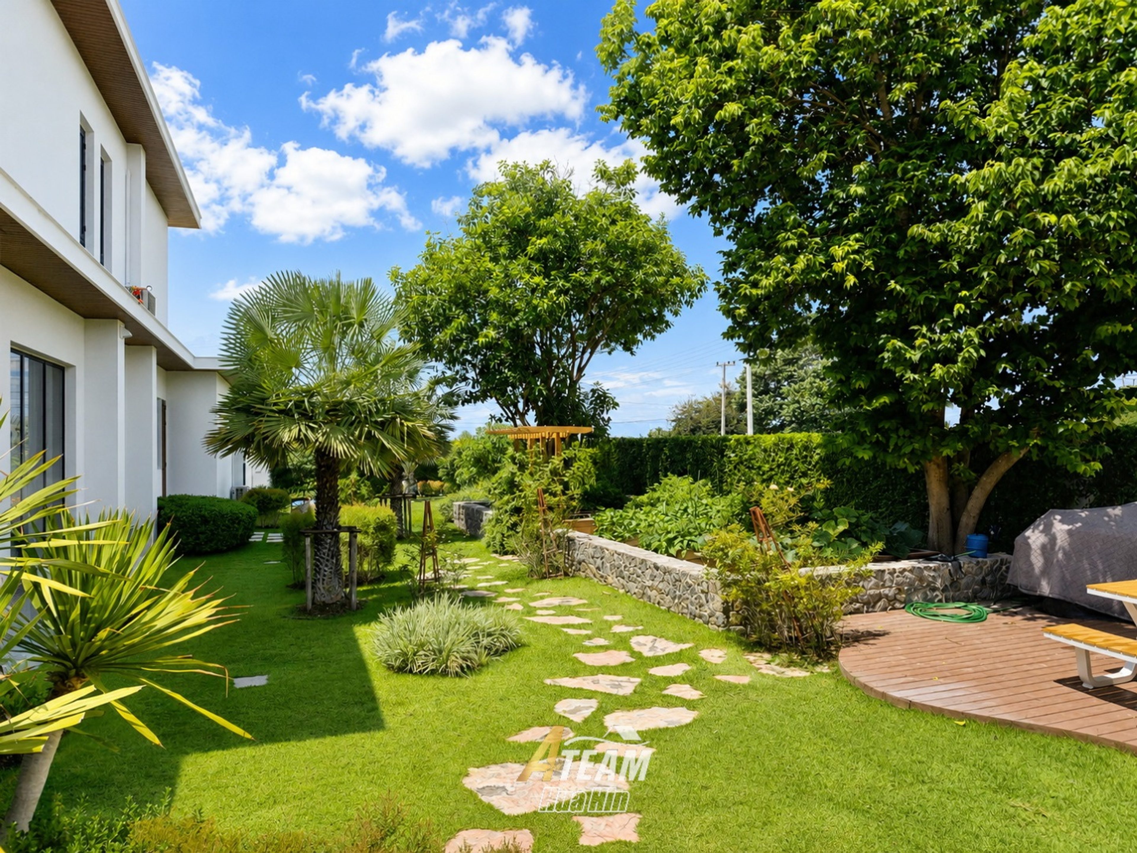 Villa de luxe exceptionnelle de 4 chambres dans le secteur de Black Mountain thumbnail 7