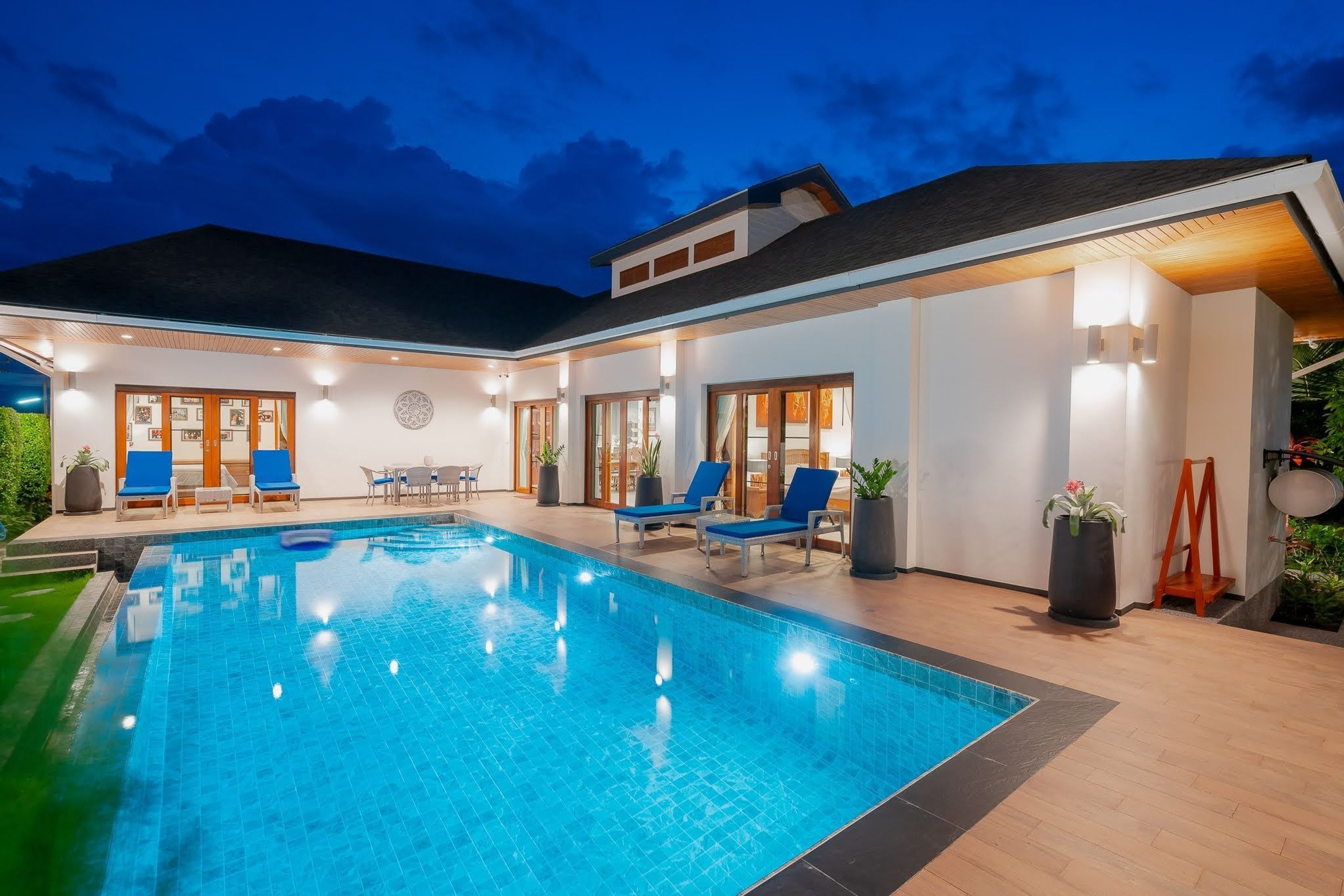 House / Villa For Rent - - 3 Bedrooms - 2 Bathrooms - Price ฿90,000 -  thumbnail 20