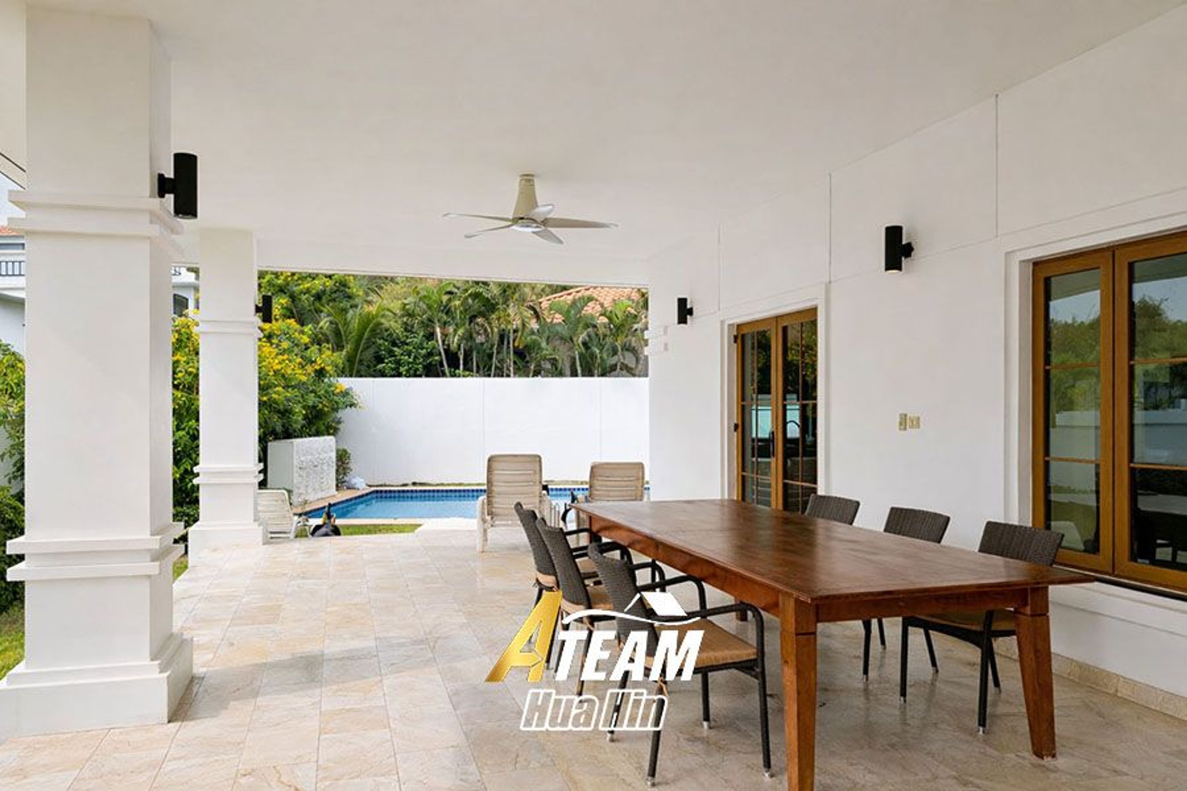 Spacious Living in a Premium Hillside Community thumbnail 8