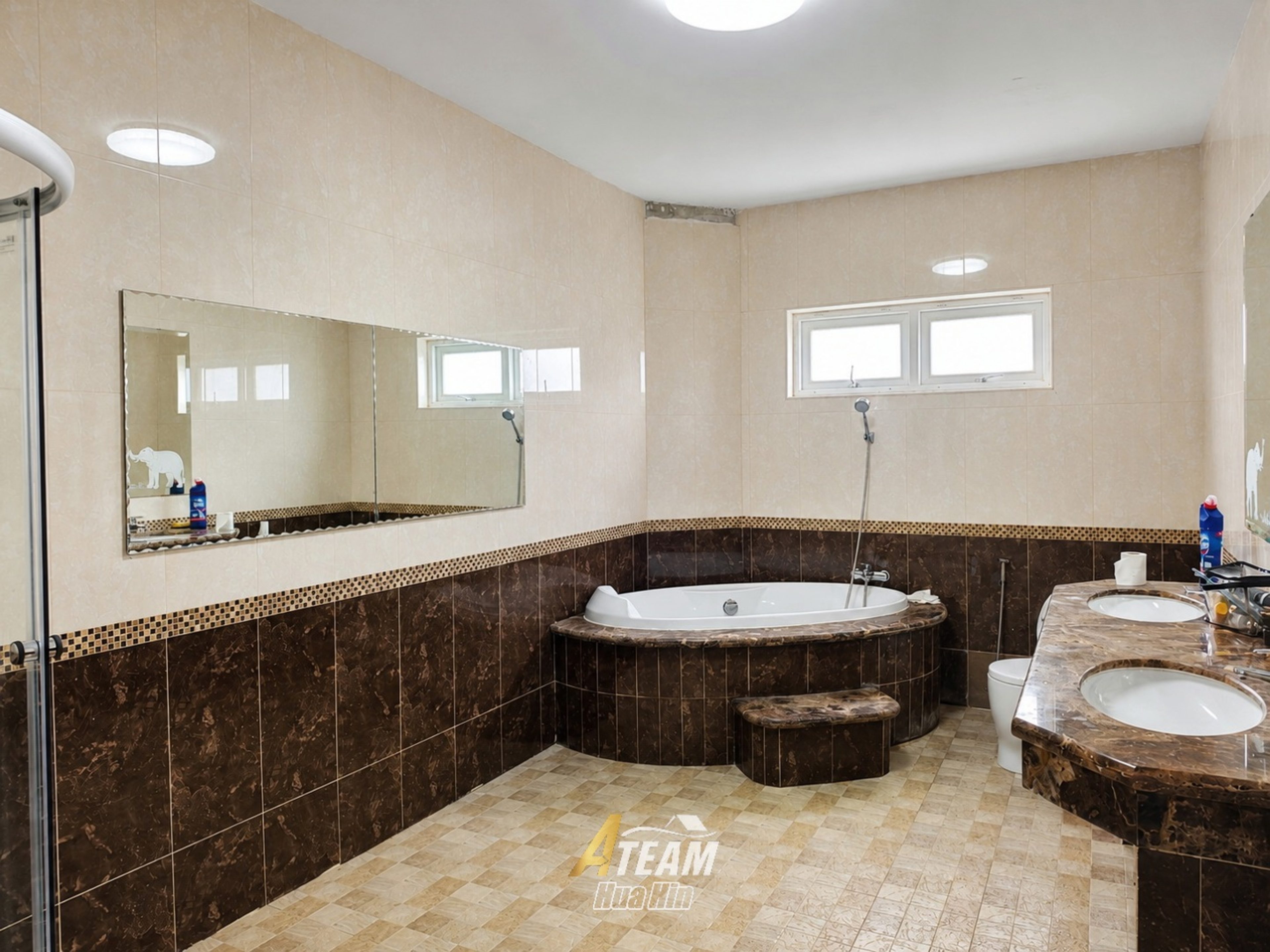 Large 5-Bedroom Estate on 2.6 Rai for Rent – Pranburi thumbnail 27