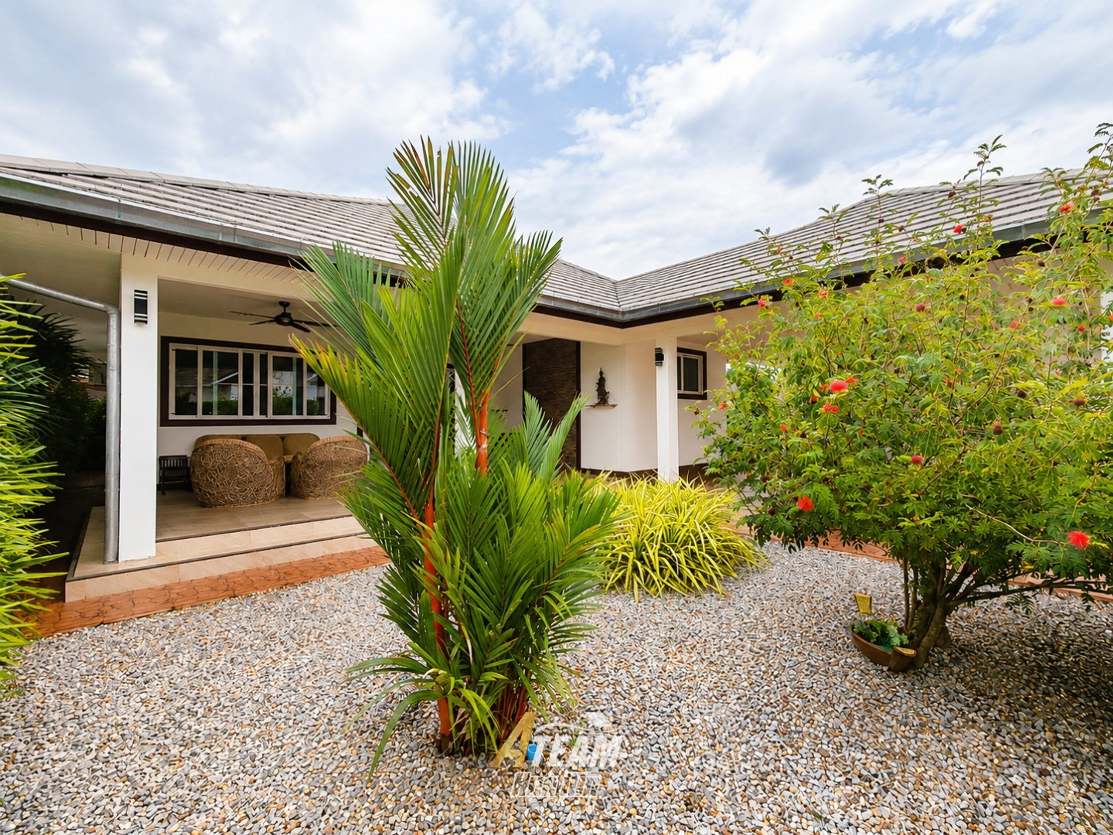Pet-Friendly 2-Bedroom House