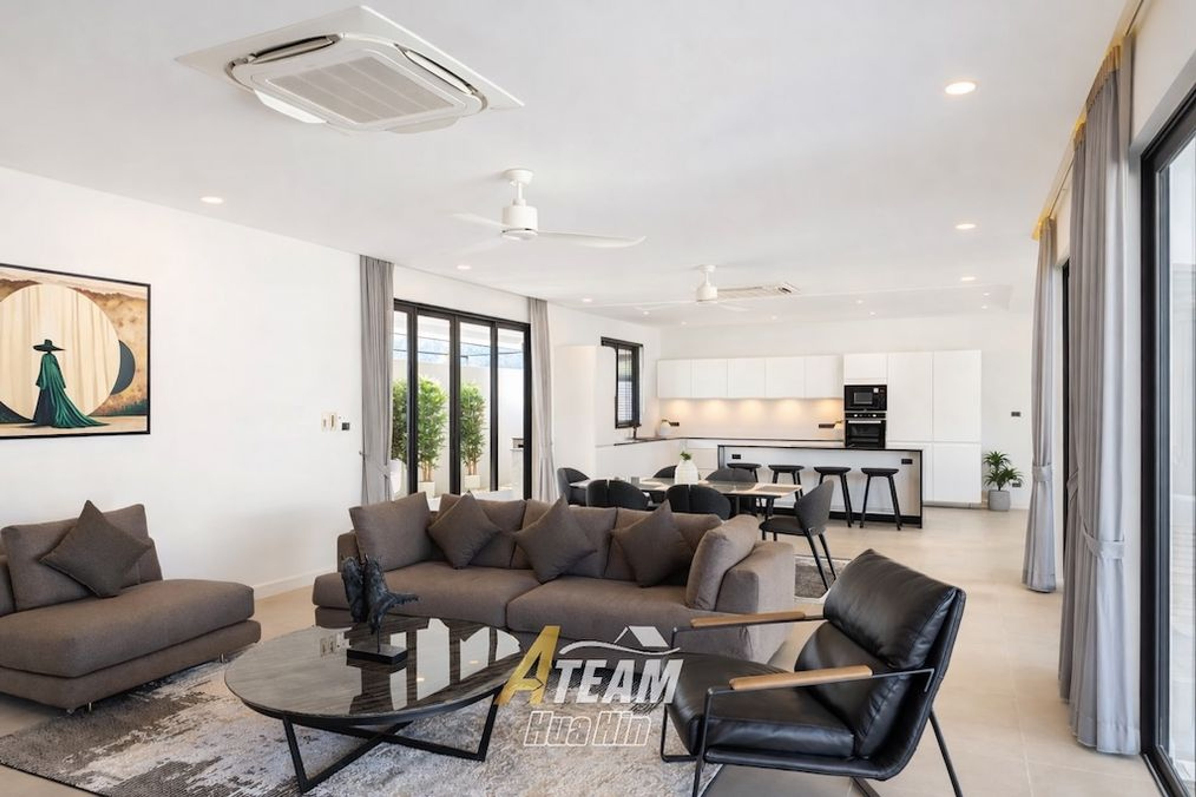 Modern Pool Villa with Large Interior Space in Soi 114 thumbnail 6