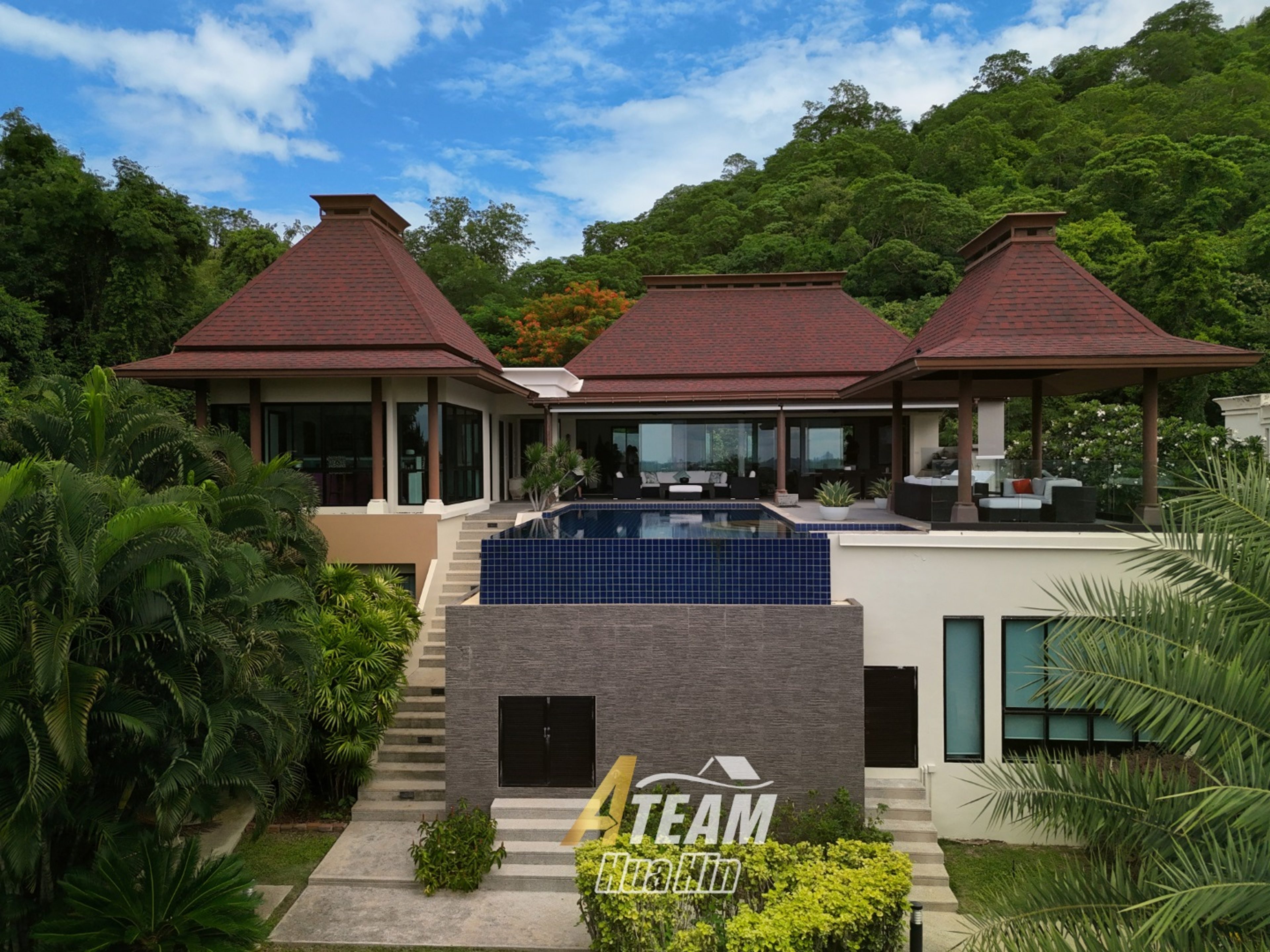 One of the TOP 5 Luxury Properties in Hua Hin thumbnail 2