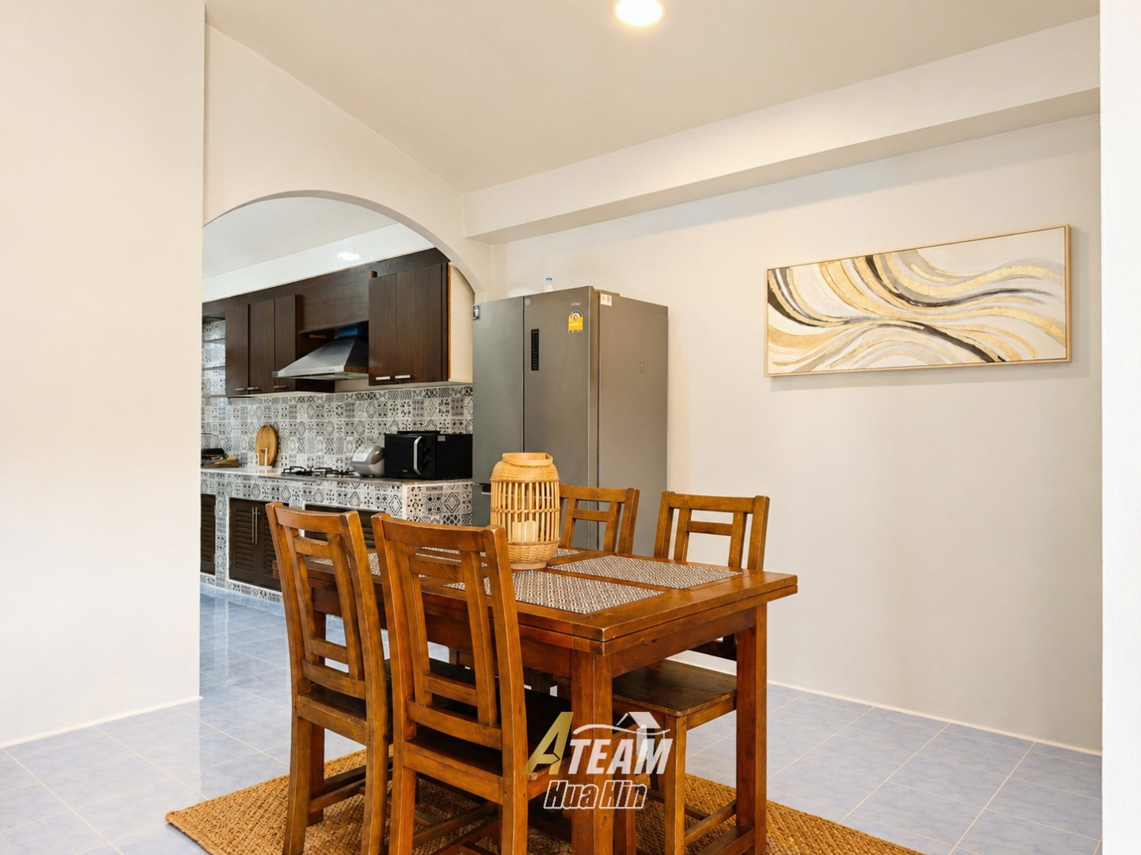 Beautifully Renovated 3-Bedroom Home with Private Plunge Pool thumbnail 9