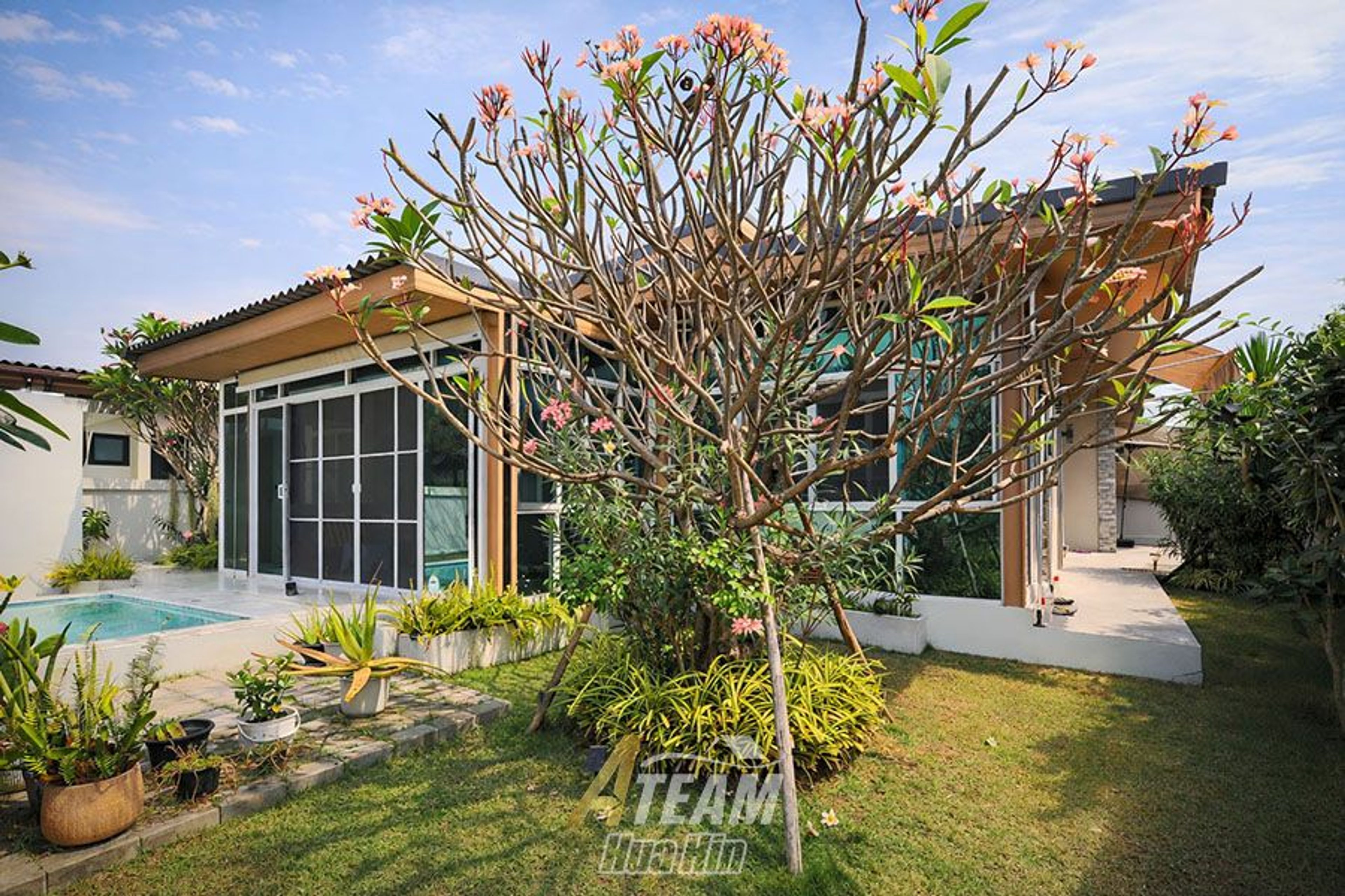Modern 3-Bedroom Pool Villa in Hin Lek Fai thumbnail 19