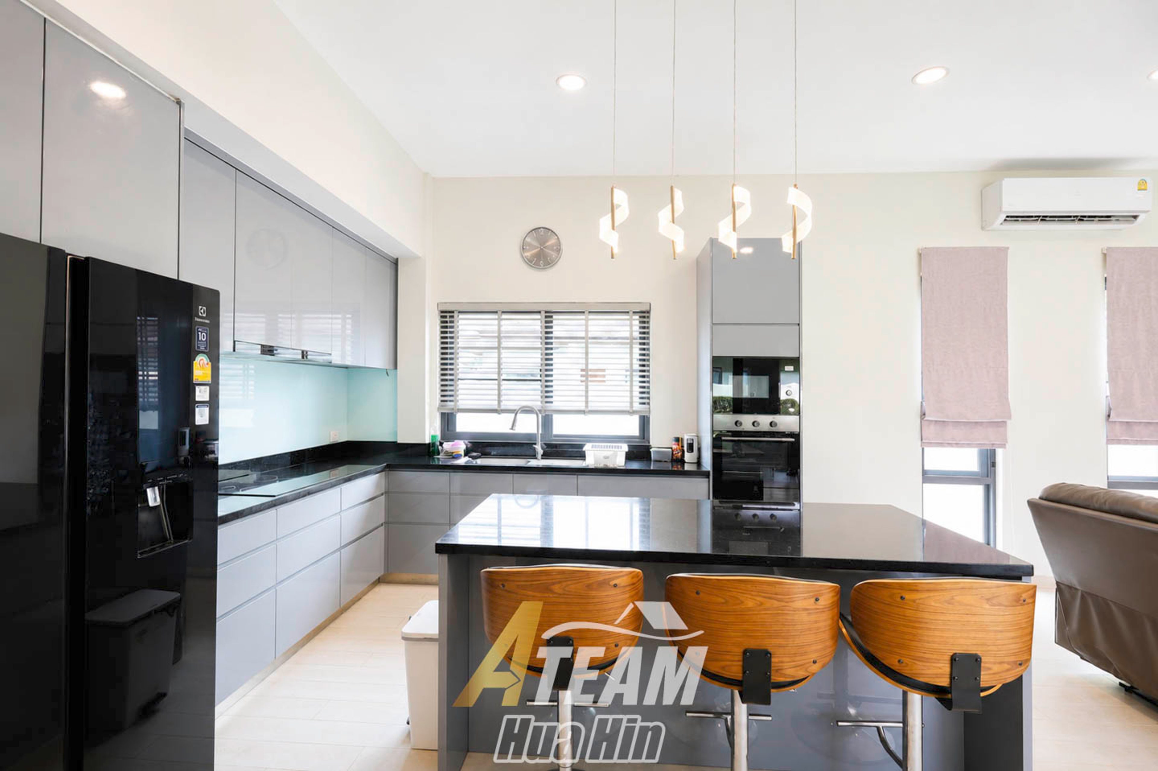 Luxury 3-Bedroom Pool Villa for Rent at Panorama Black Mountain, Hua Hin thumbnail 11