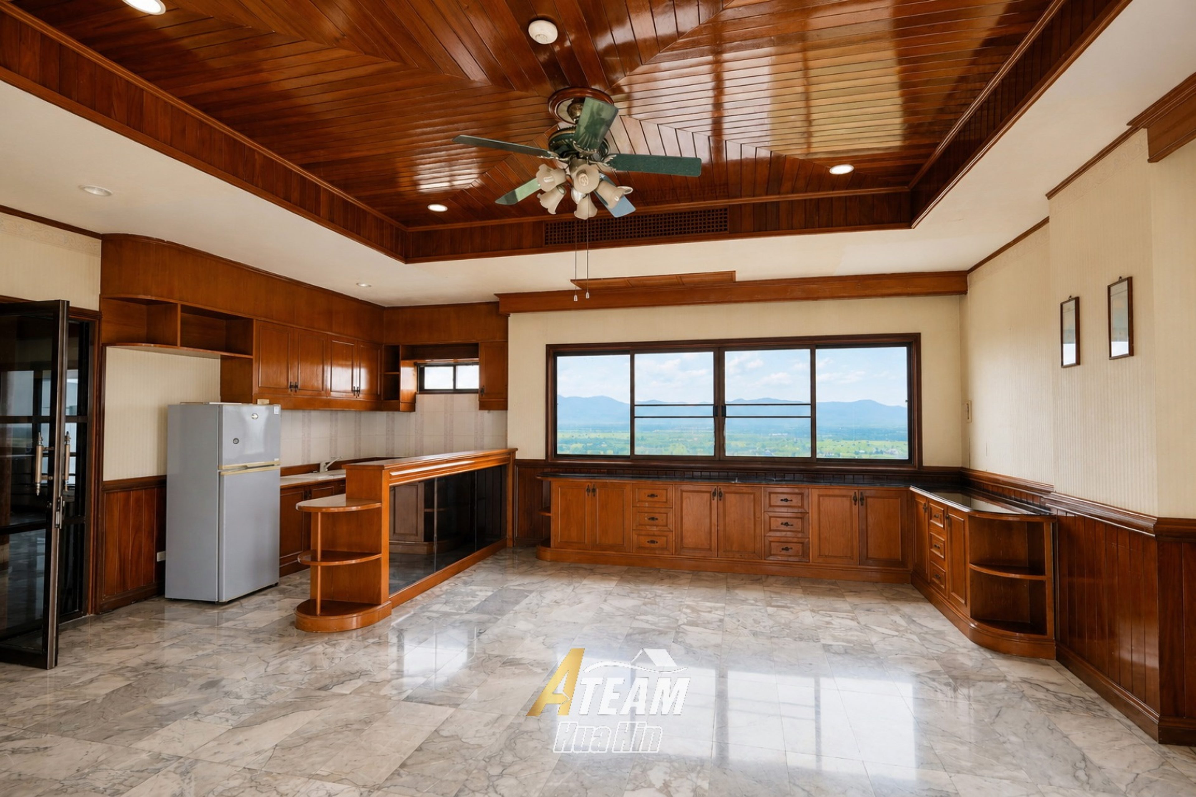 Penthouse 4-Bedroom for Sale at Cha-Am Grand Condotel thumbnail 30