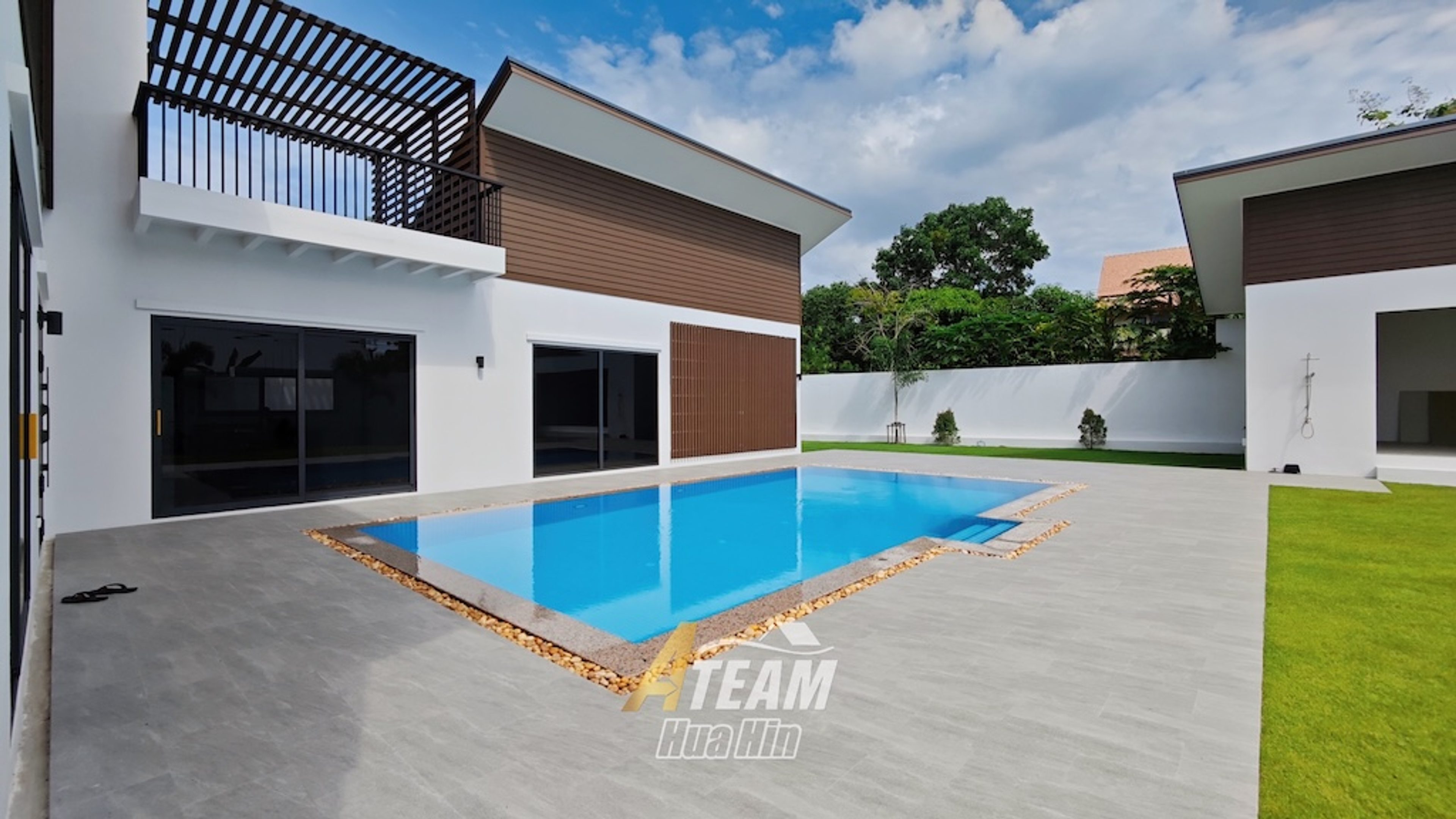 Massive 3 Bed Poolvilla close to Artist Village thumbnail 4