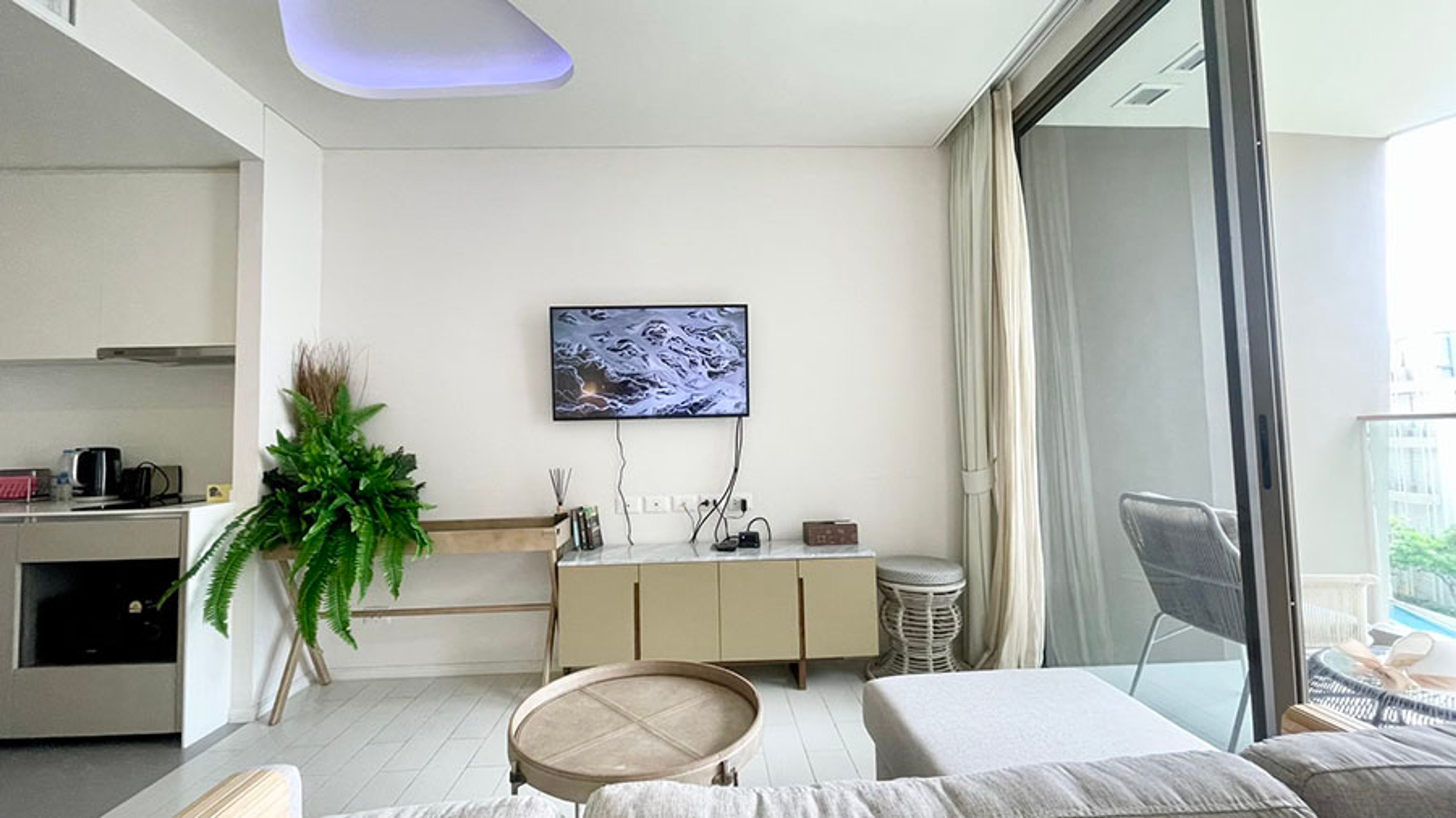 1 Bedroom beachfront condo for rent at Veranda Hua Hin thumbnail 5