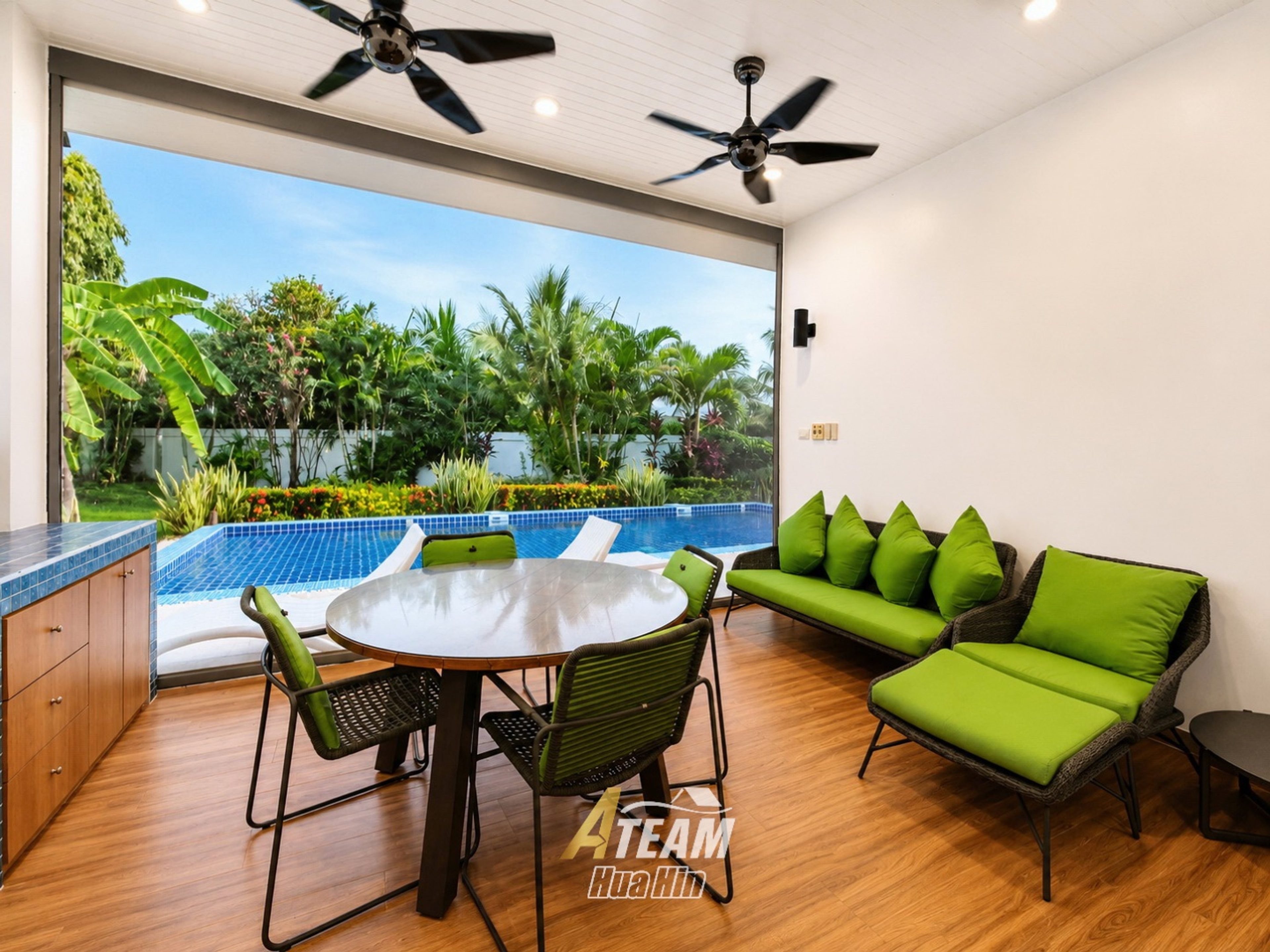 Beautiful Smart Pool Villa for Sale in Soi 112, Thap Tai thumbnail 18