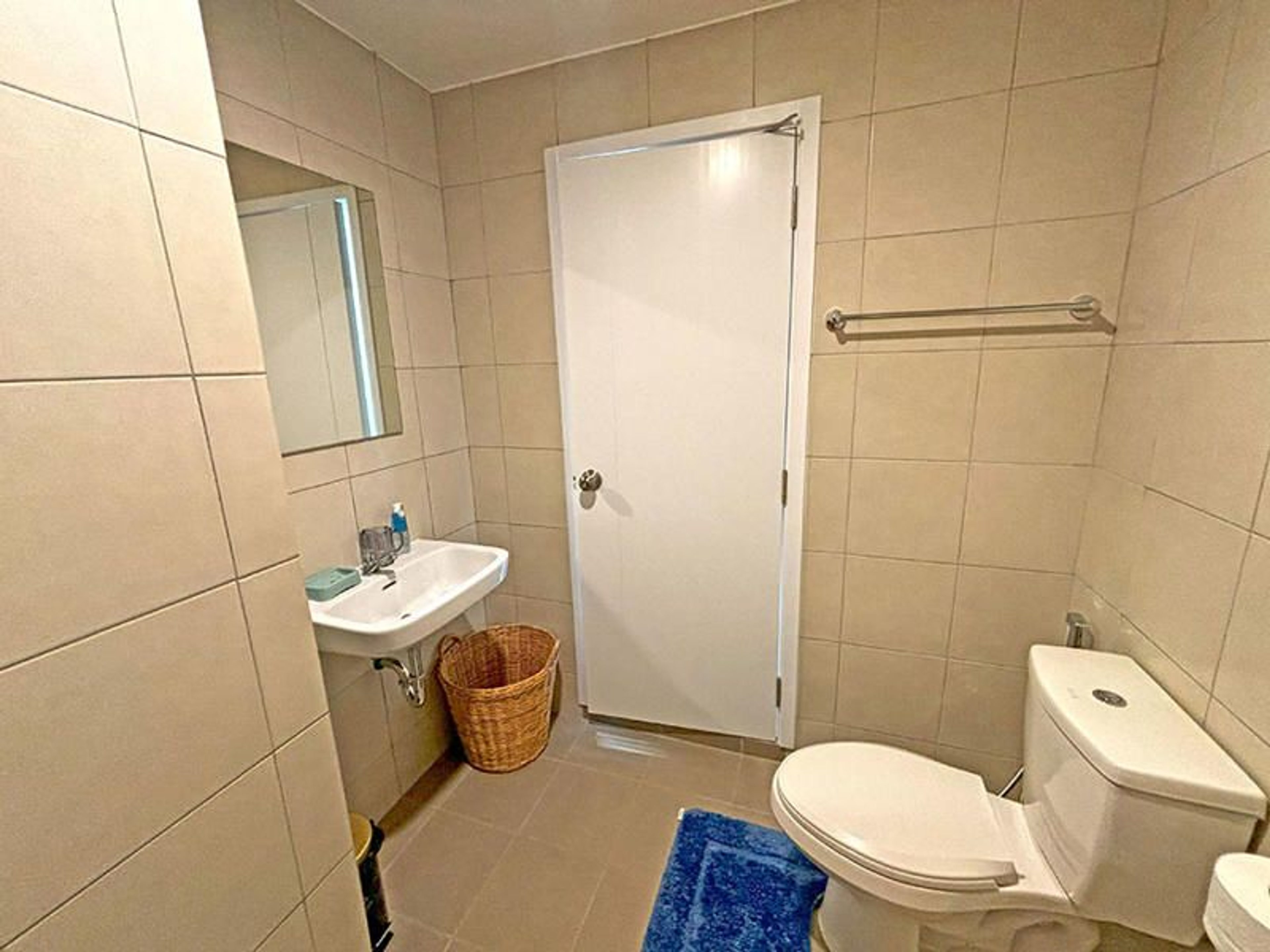 Apartment / Condo For Rent - - 1 Bedroom - 1 Bathroom - Price ฿11,000  thumbnail 19