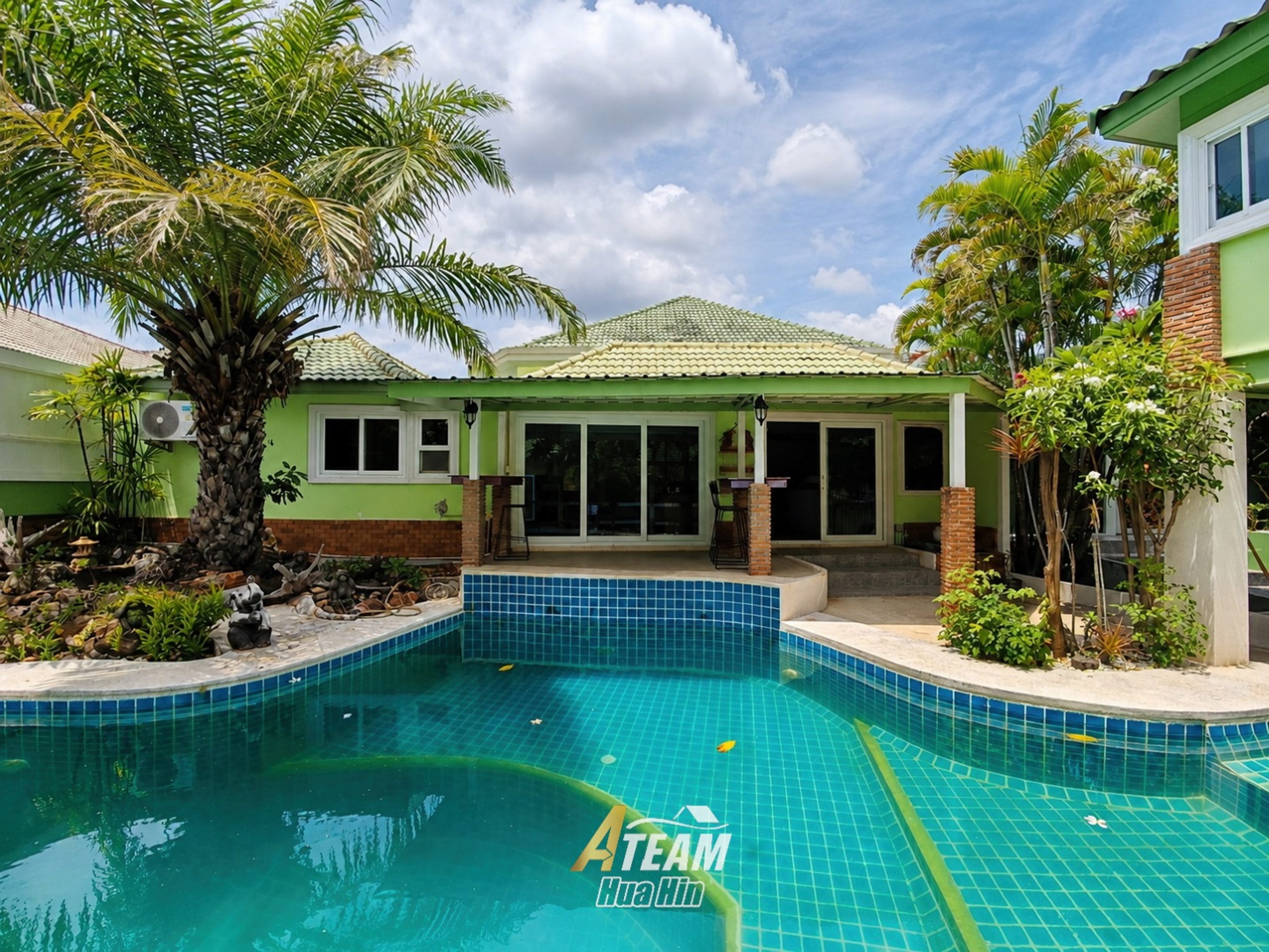 Unique Renovation Opportunity at Stuart Park with Mountain Views thumbnail 19