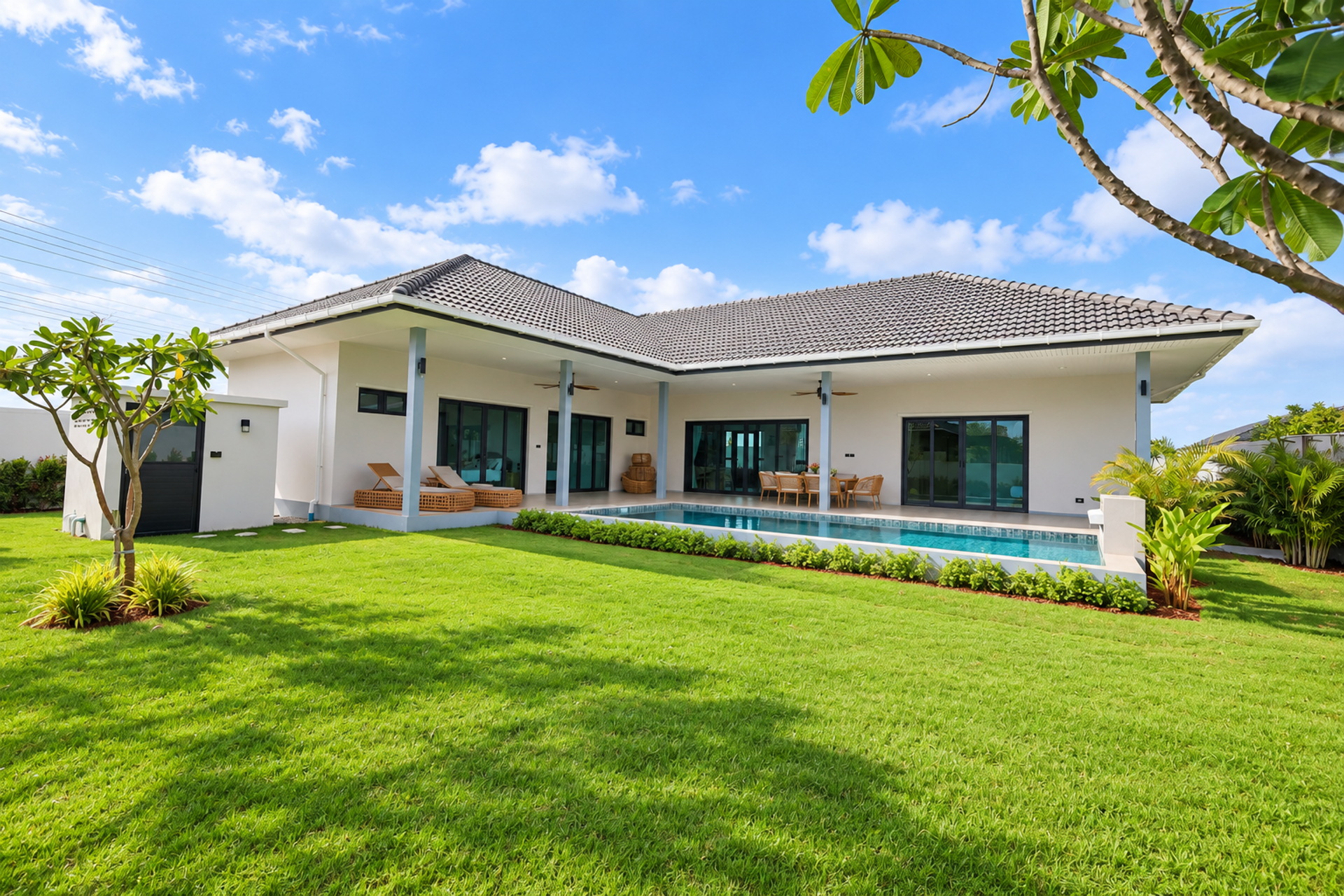 Villa spacieuse de 3 chambres à louer à Nantra Residence Hua Hin – 65 000 THB/mois, soi 112