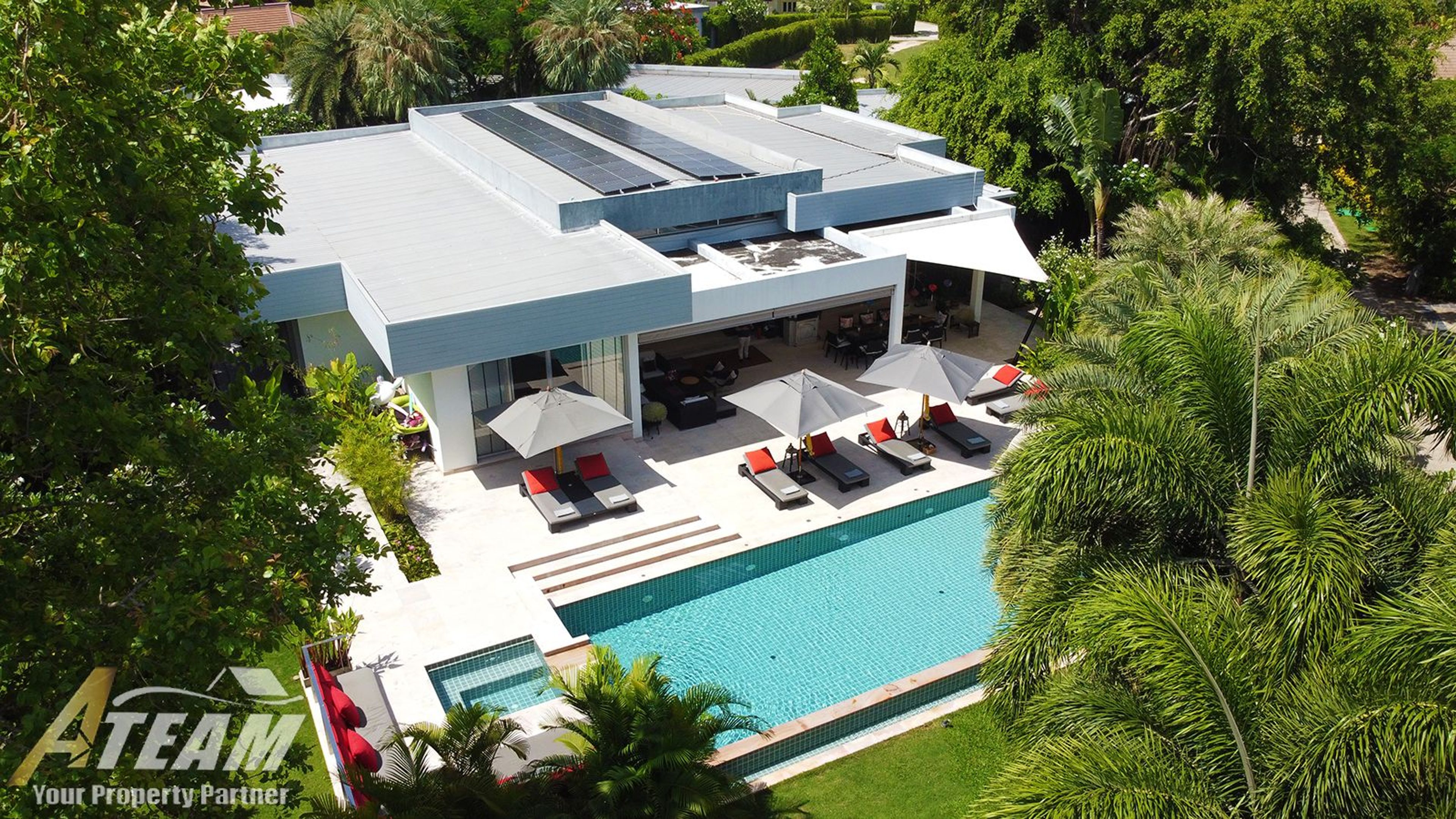 8 bedrooms most exclusive Luxury property in Hua Hin thumbnail 2