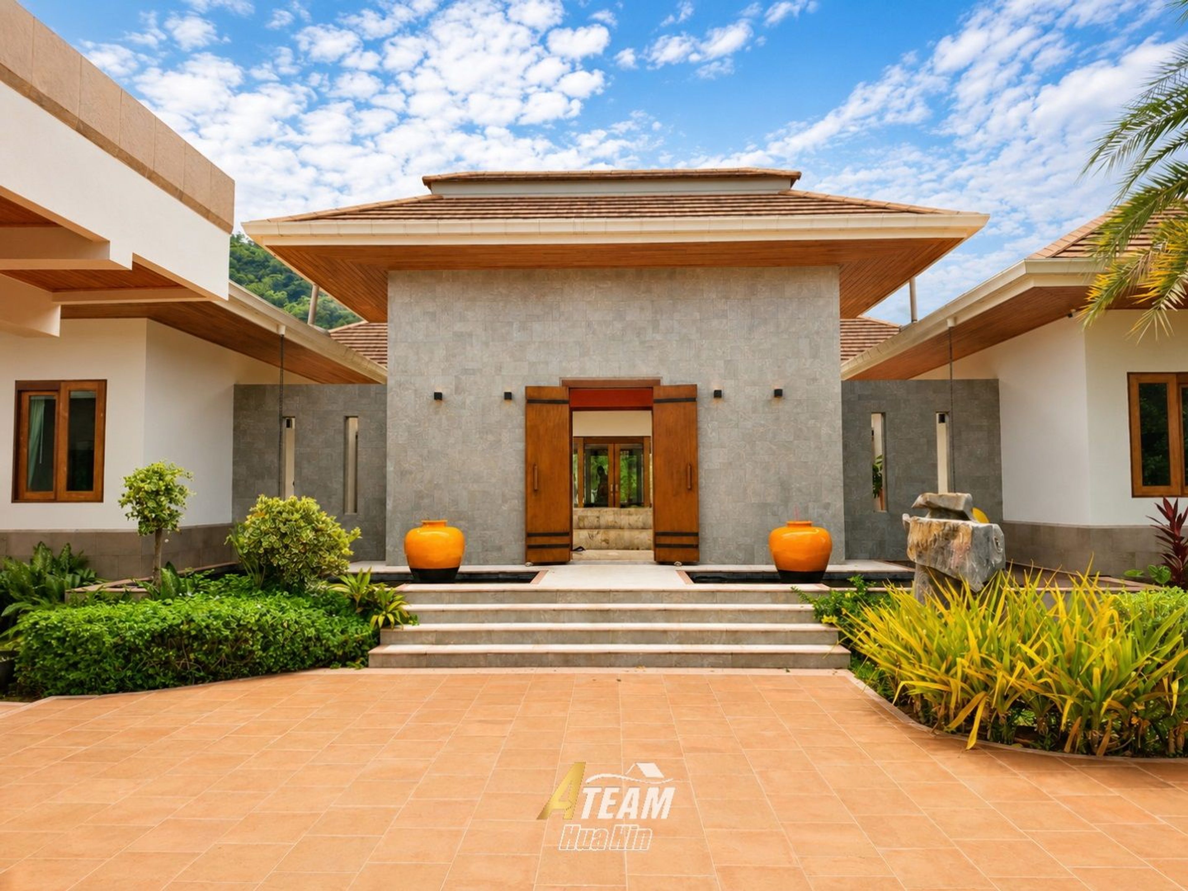 Exceptional 7-Bedroom Pool Villa thumbnail 6