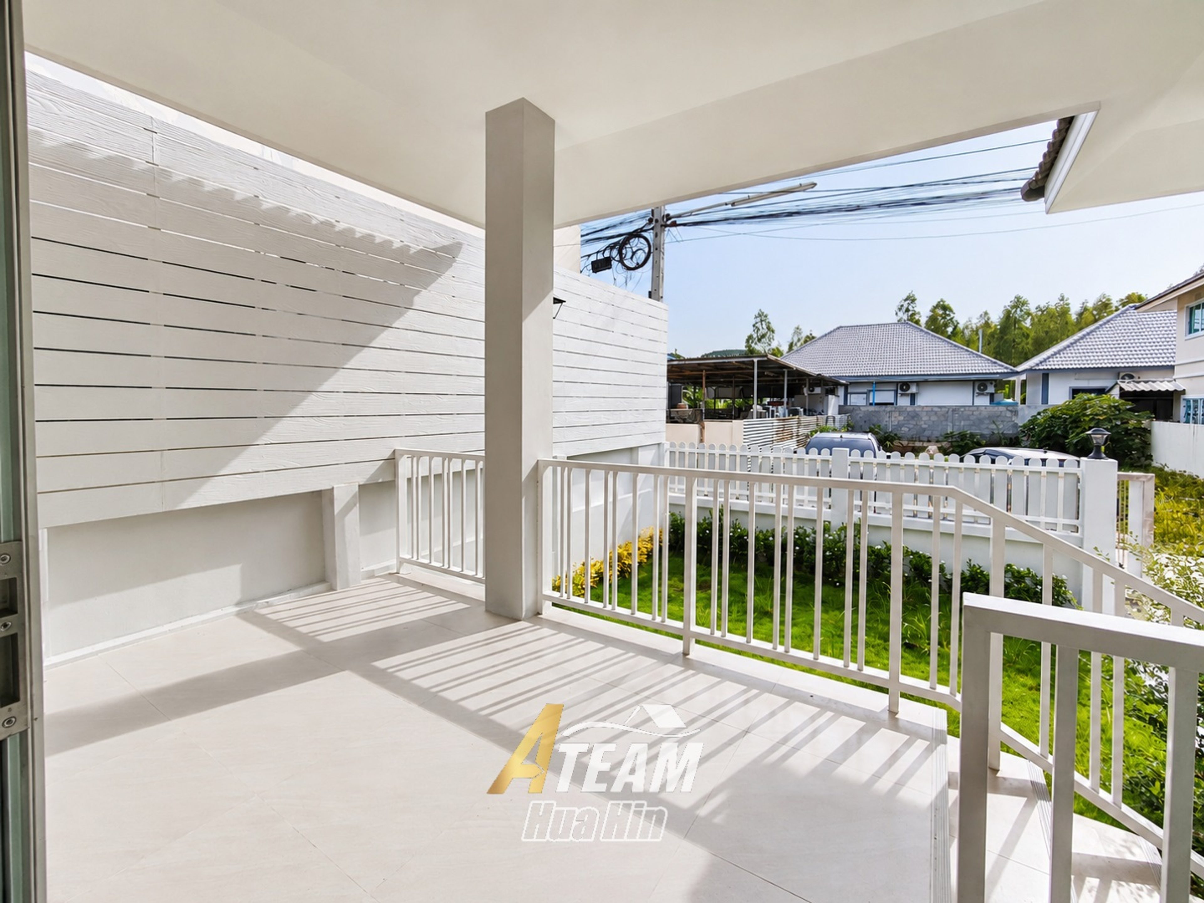 Beautyful 2-Bedroom House in Prime Location Soi 94  thumbnail 2