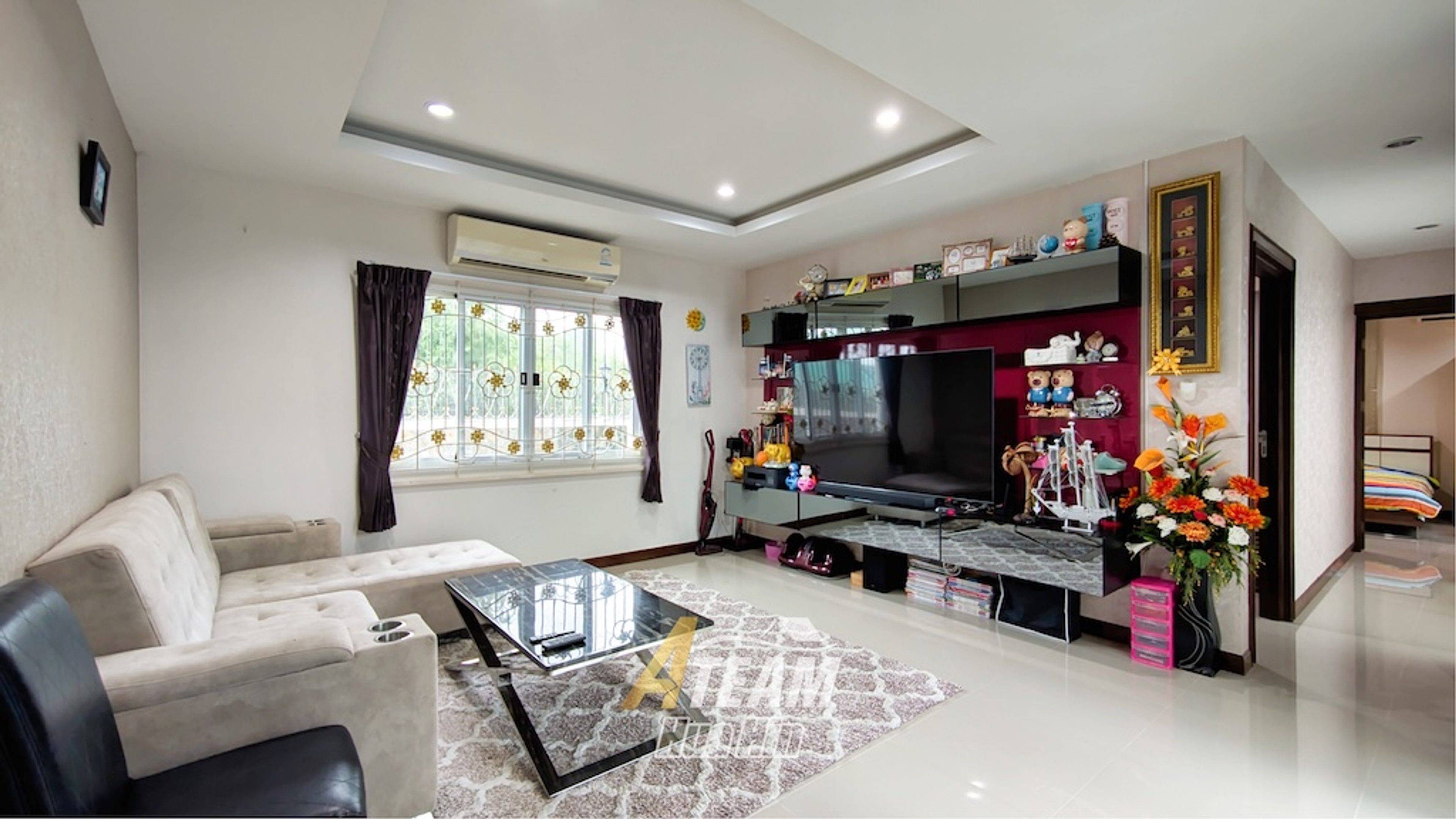 La Sierra Modern Villa – 5 Bedroom plus Finnish Sauna in Hua Hin Soi 1 thumbnail 21