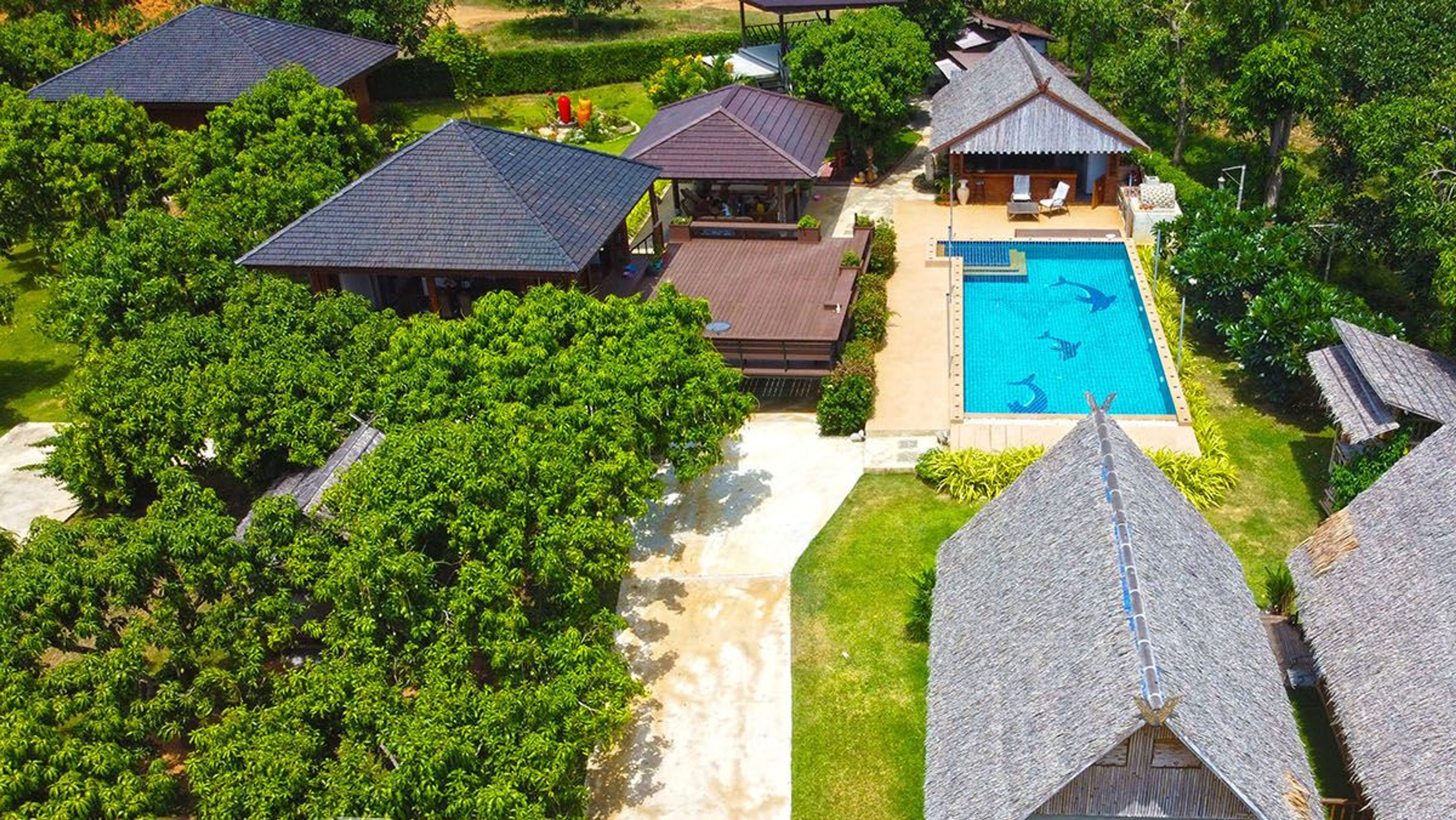 Mango Hills one of a kind resort property in stunning scenic location thumbnail 26