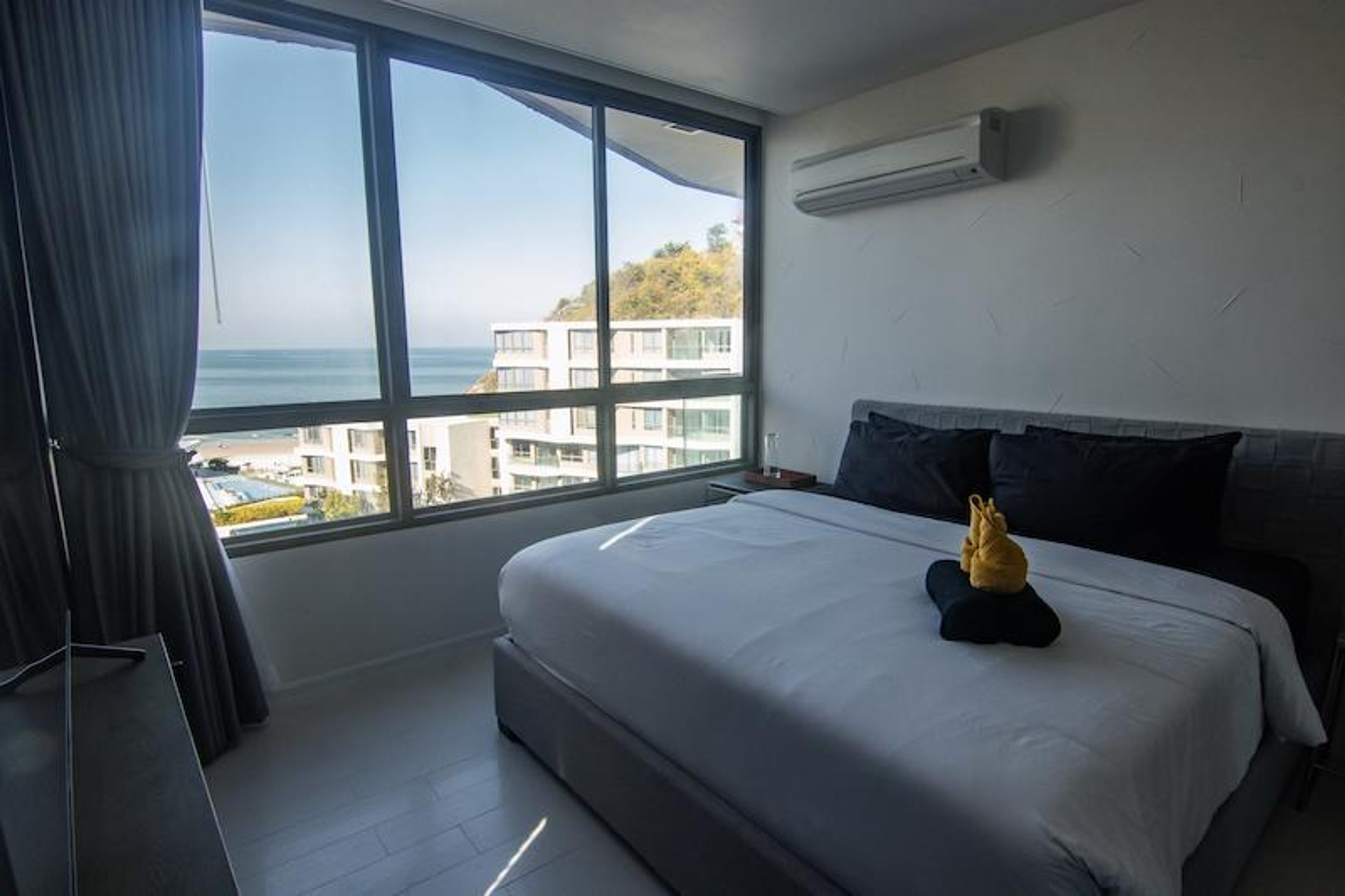 Sea View Penthouse Condo for Rent at Veranda Residence – Khao Takiab thumbnail 9