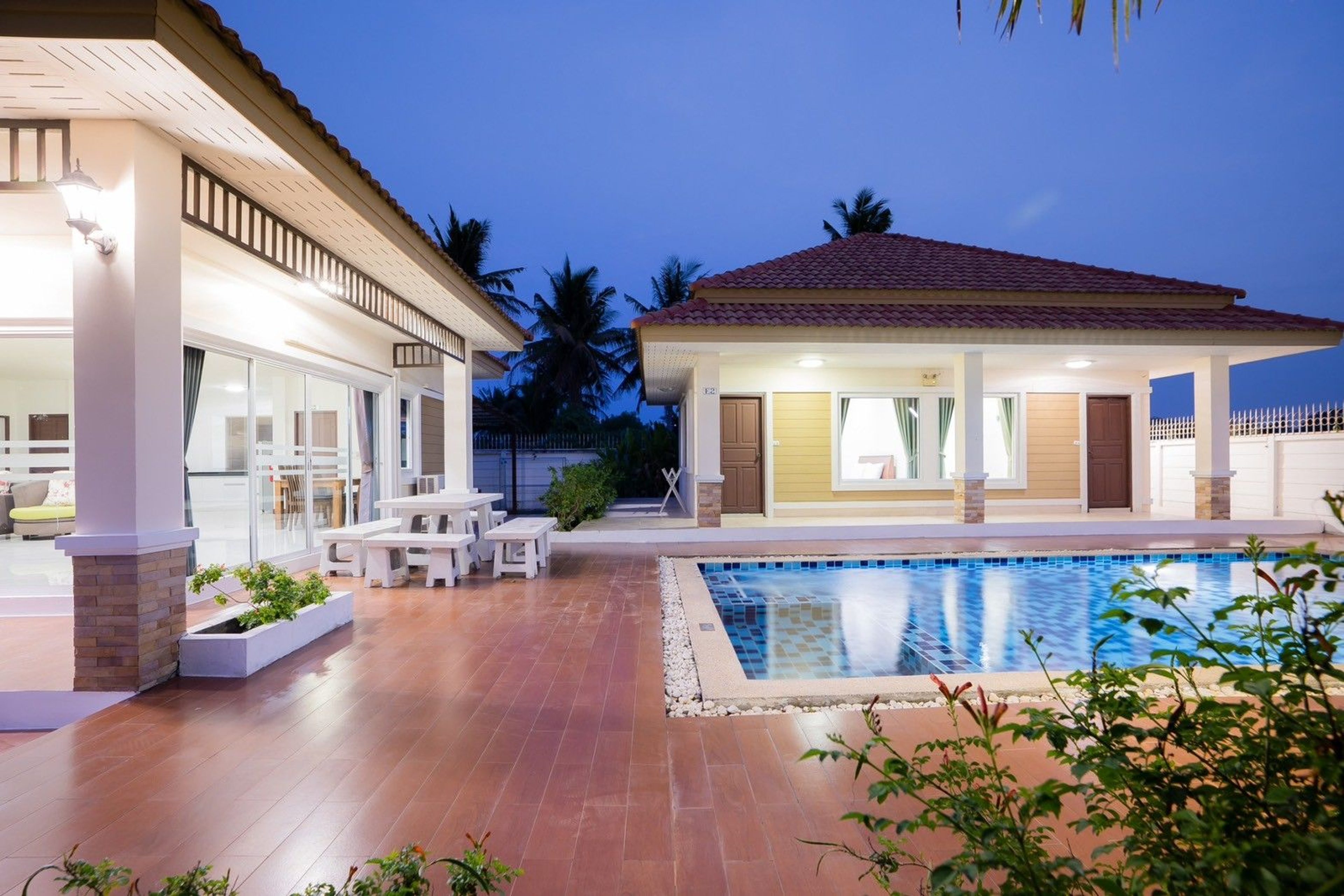 Spacious 4-Bedroom Freehold Pool Villa in Hin Lek Fai thumbnail 23