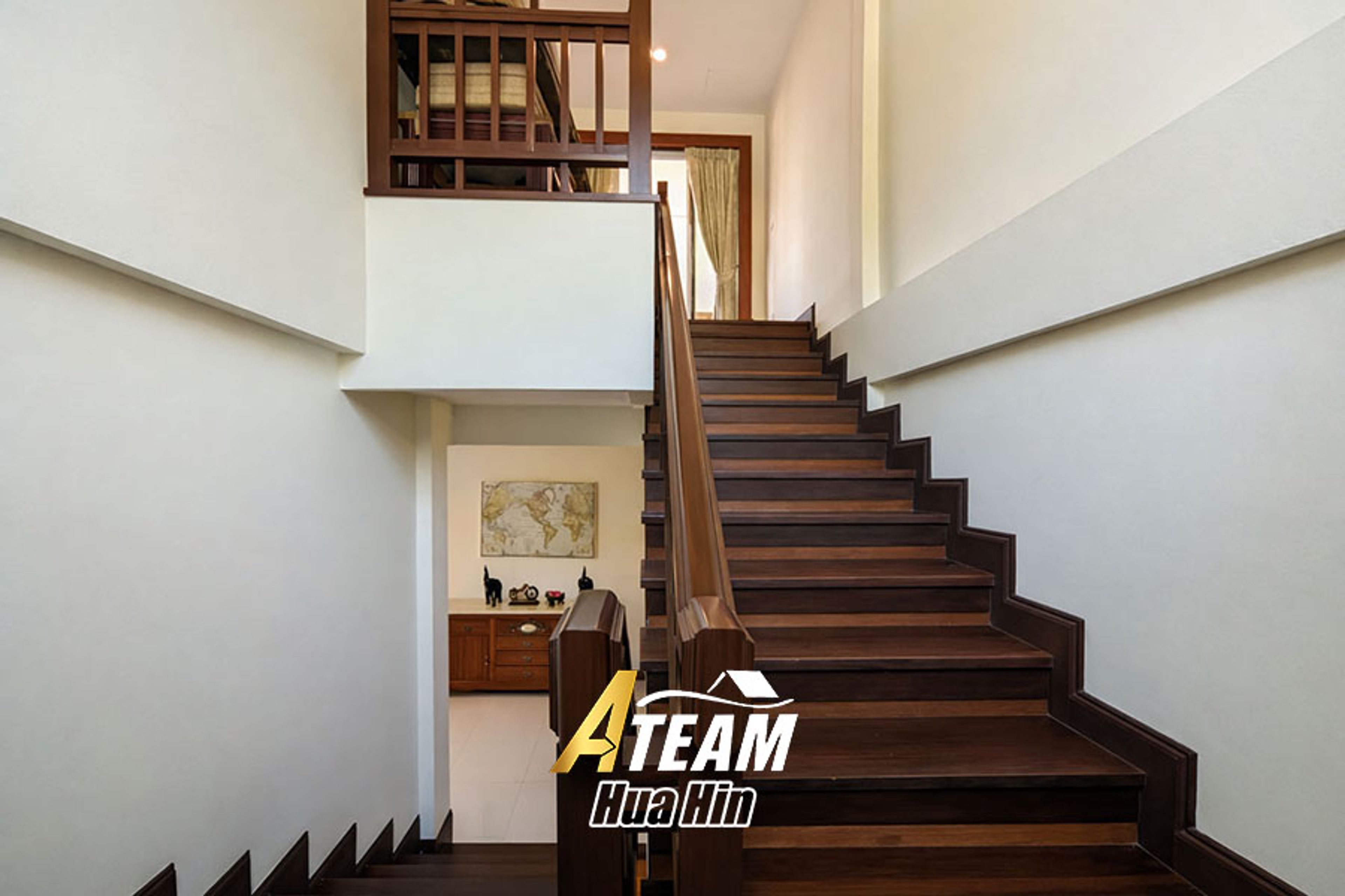 Beautiful 2 storey Pool Villa with mountain views thumbnail 8