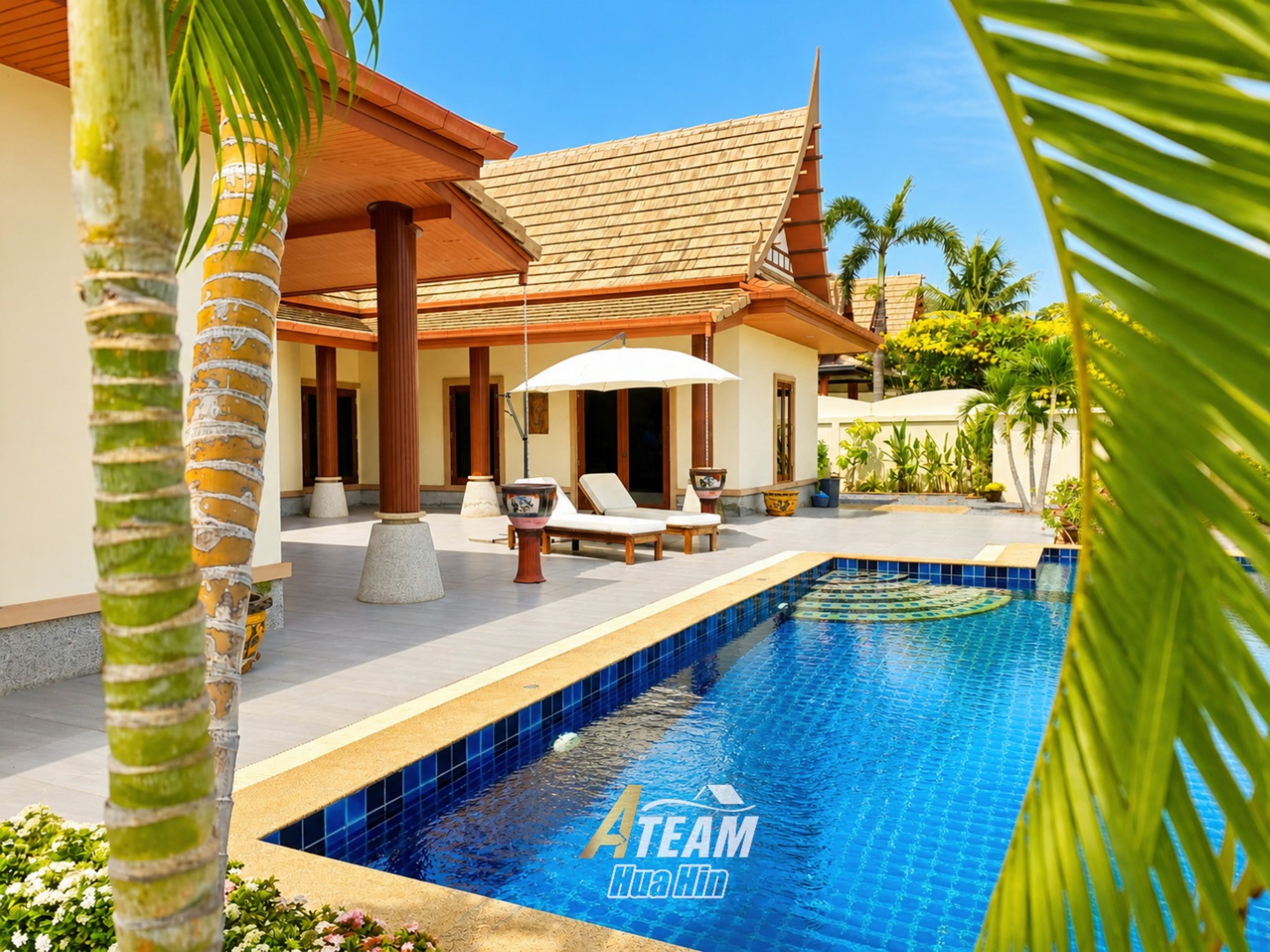 Tropical Pool Villa on a Large  Land Plot thumbnail 4