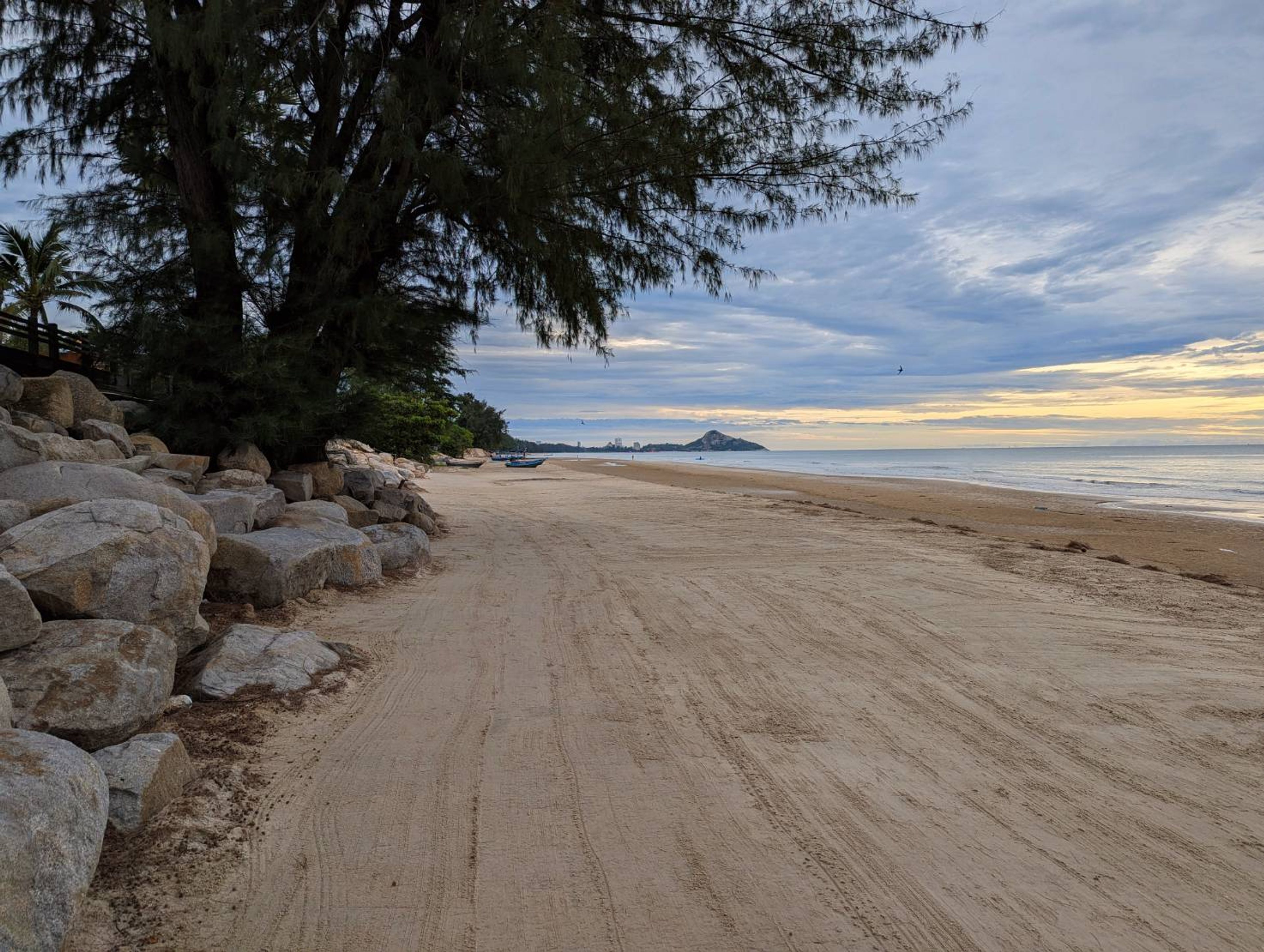 Beachfront 2-Bedroom Condo for Sale at Las Tortugas, Khao Tao thumbnail 26