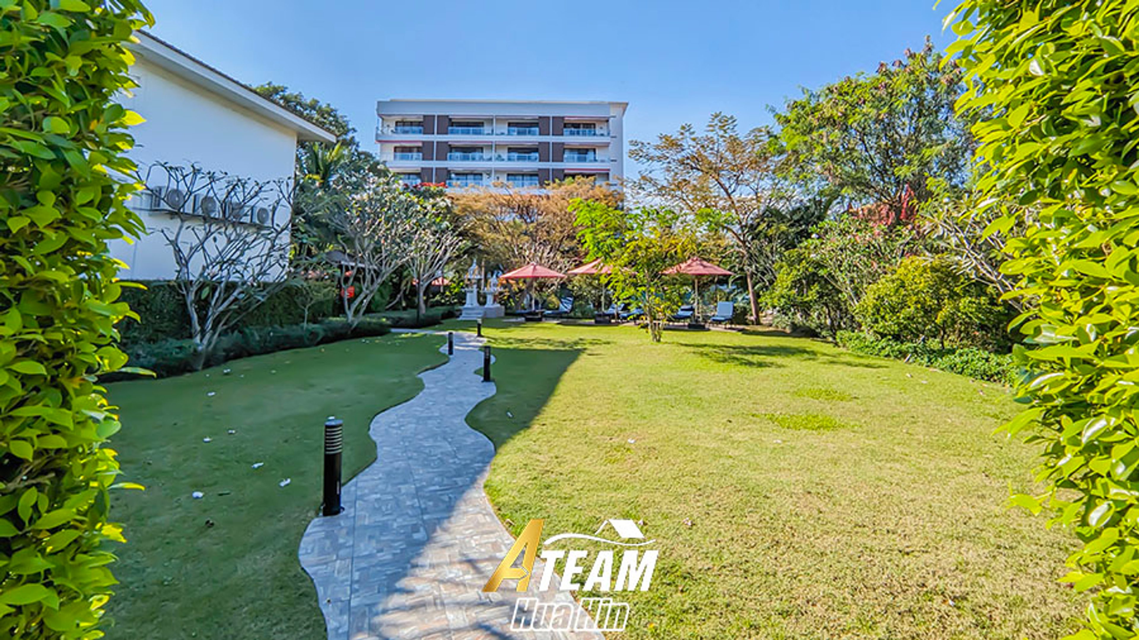 Sunshine Residence – 2-Bed Ground Floor Unit with Direct Pool Acces thumbnail 27