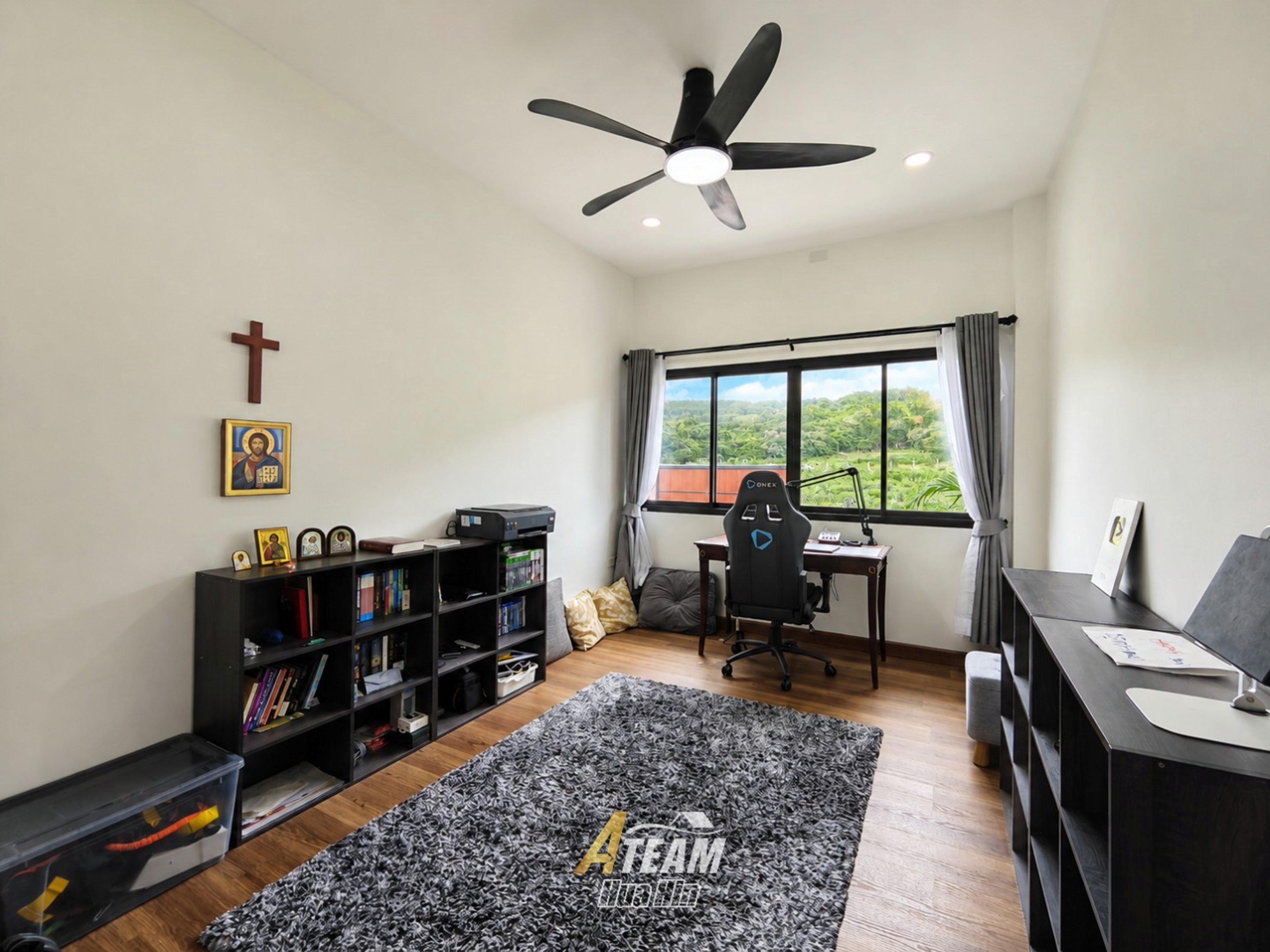 3-Bedroom House for Sale on the Hill in Khao Tao with Stunning Mountain Views thumbnail 7