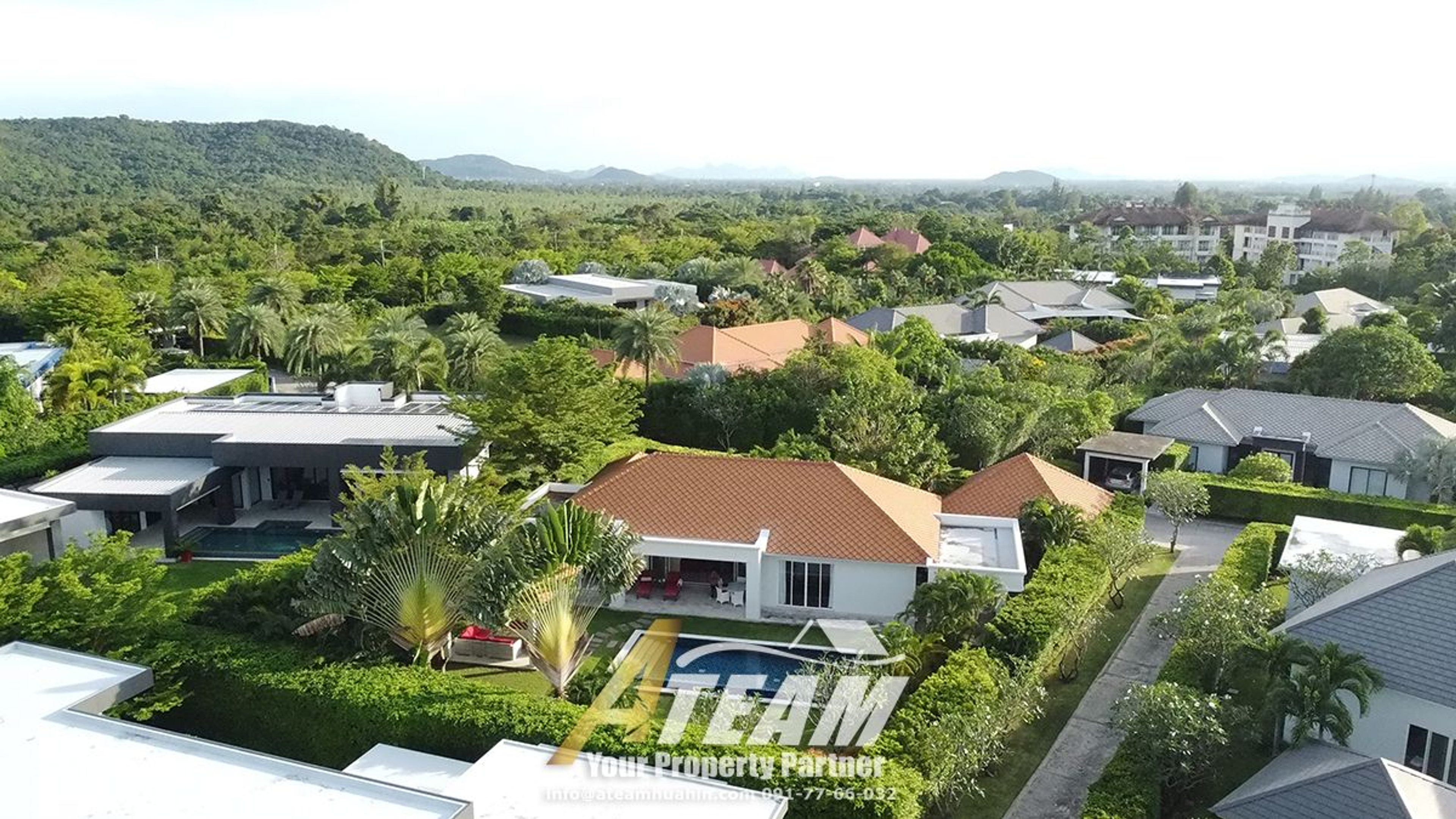 Luxury 3 Bedrooms pool villa in Baan ing phu thumbnail 6