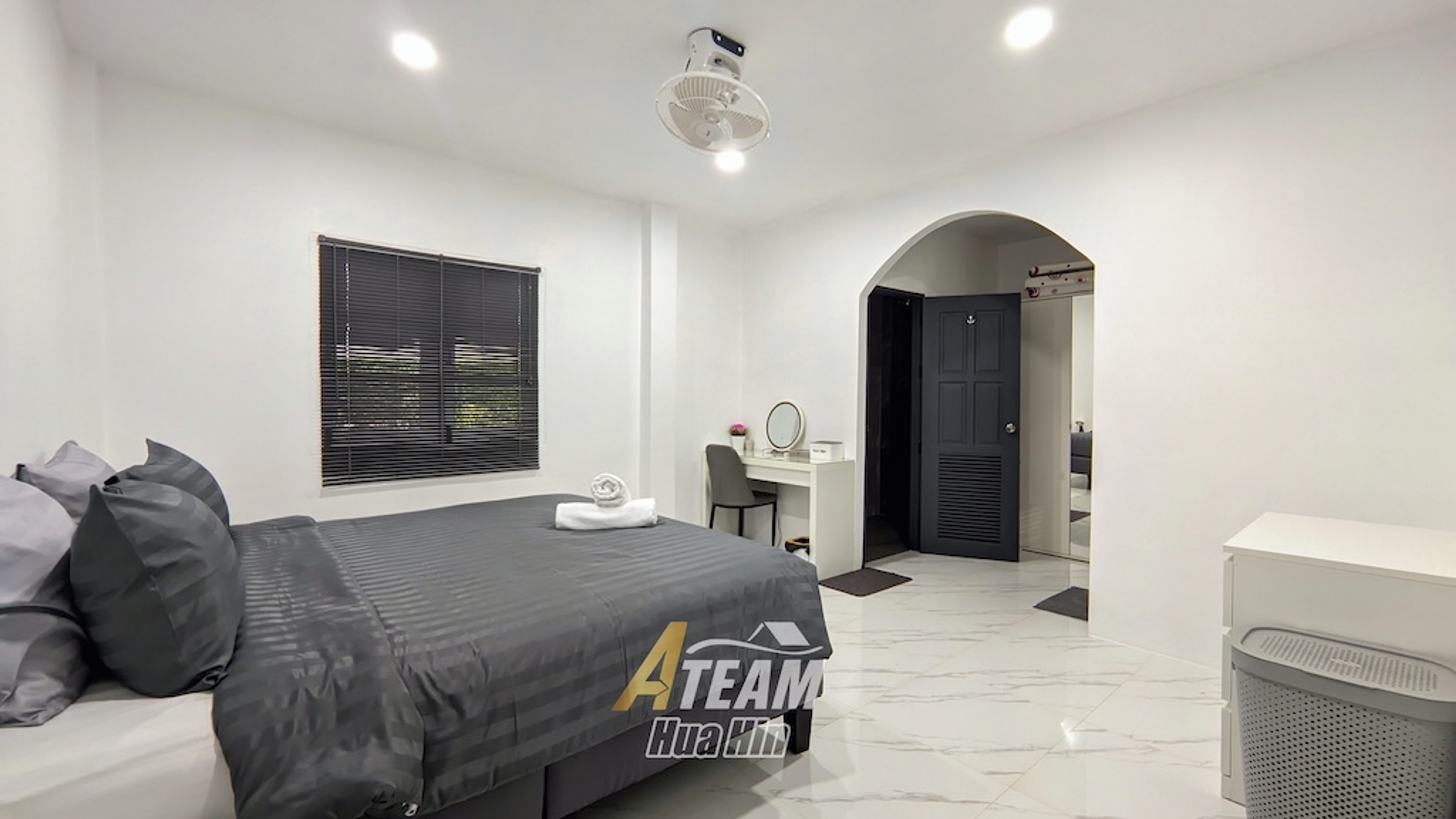 Investor-Friendly 5-Bedroom Pool Villa for Sale – Khao Noi  thumbnail 11