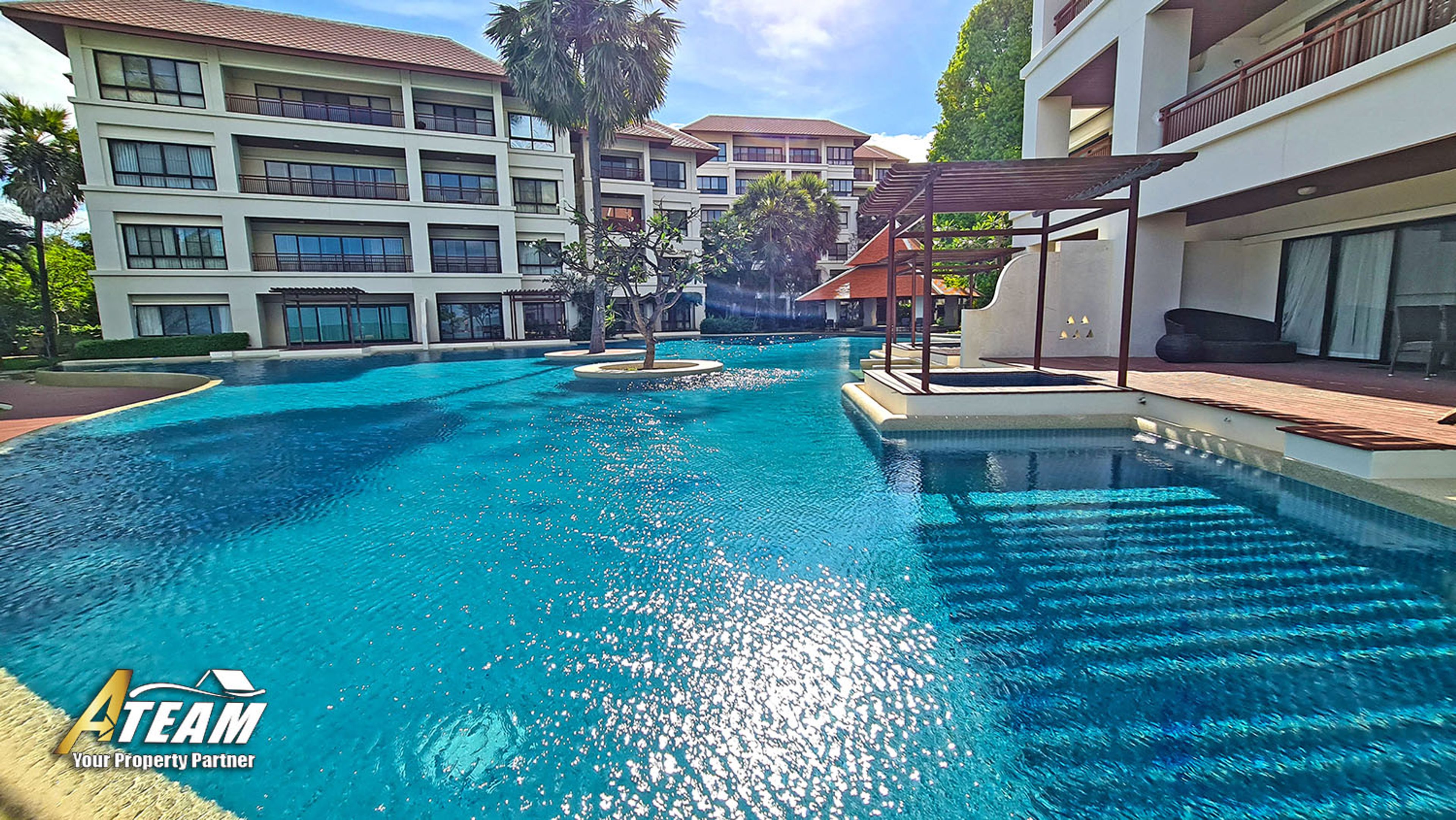 Beachfront sea view condo in Khao Tao, Santipura thumbnail 39