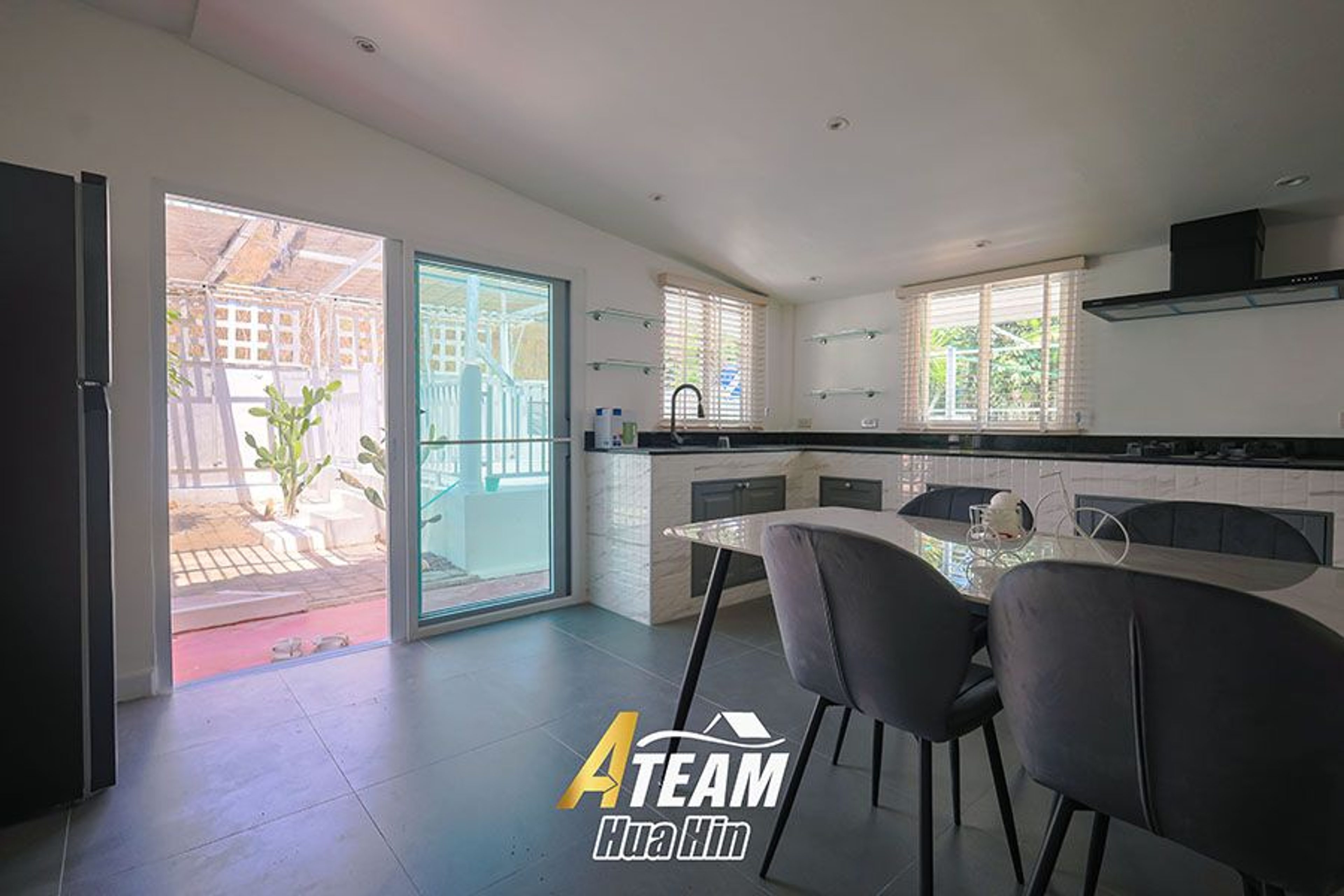 Thai-Style 3-Bedroom House in Peaceful Wang Pong thumbnail 15