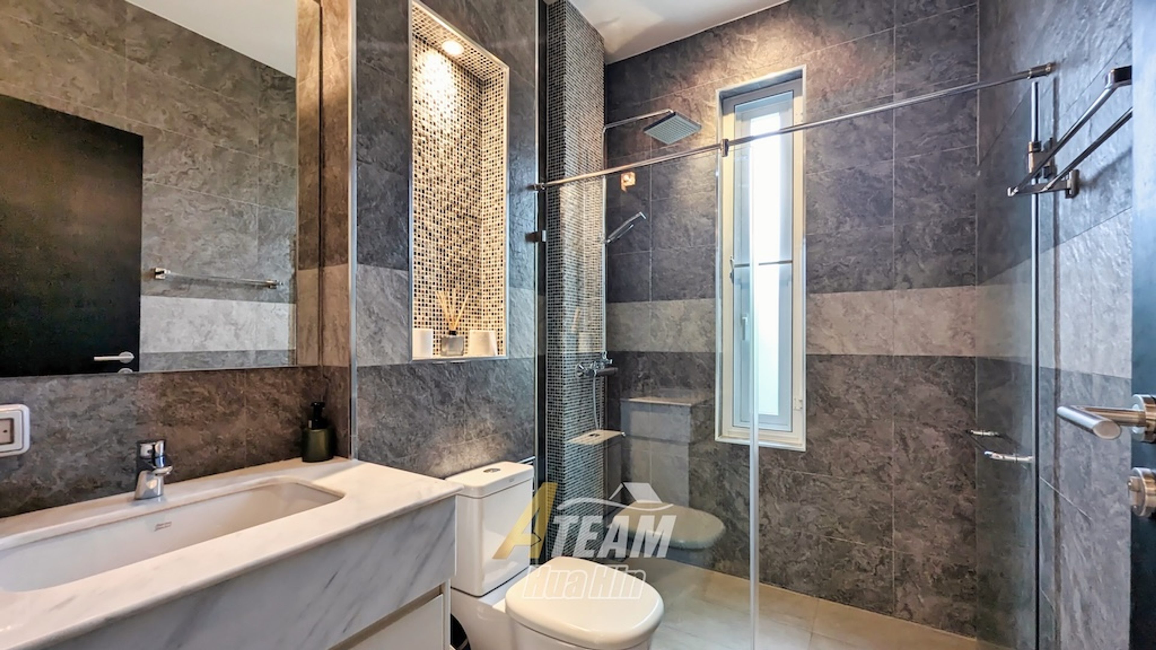 Luxury Pool Villa for rent in Woodland,  Thap Tai  thumbnail 29