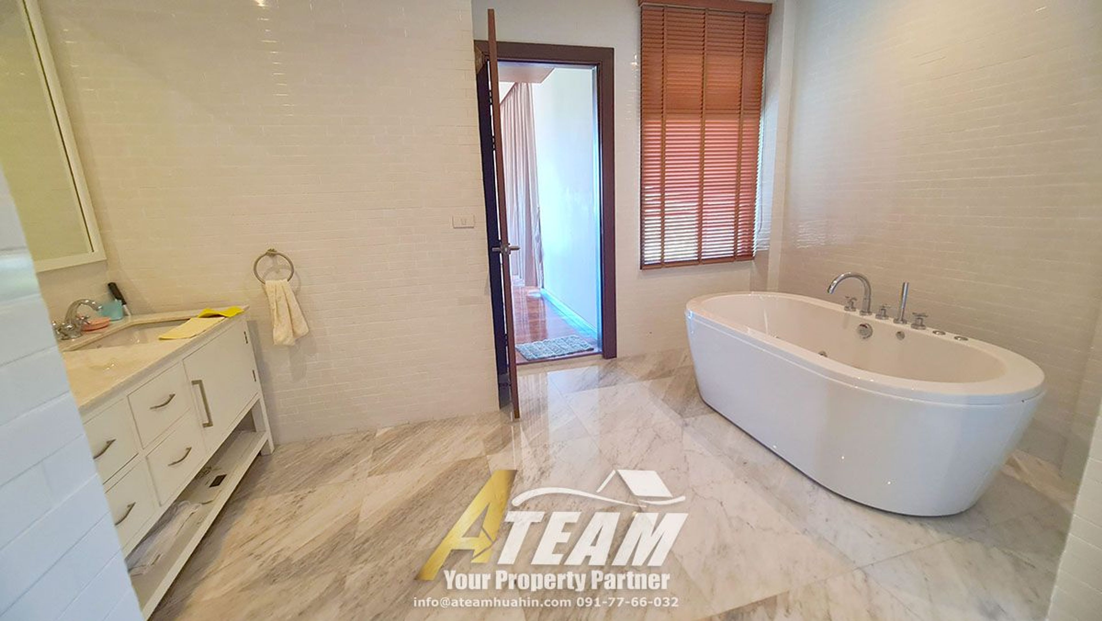 House / Villa For Rent - - 4 Bedrooms - 3 Bathrooms - Price ฿120,000 - thumbnail 22