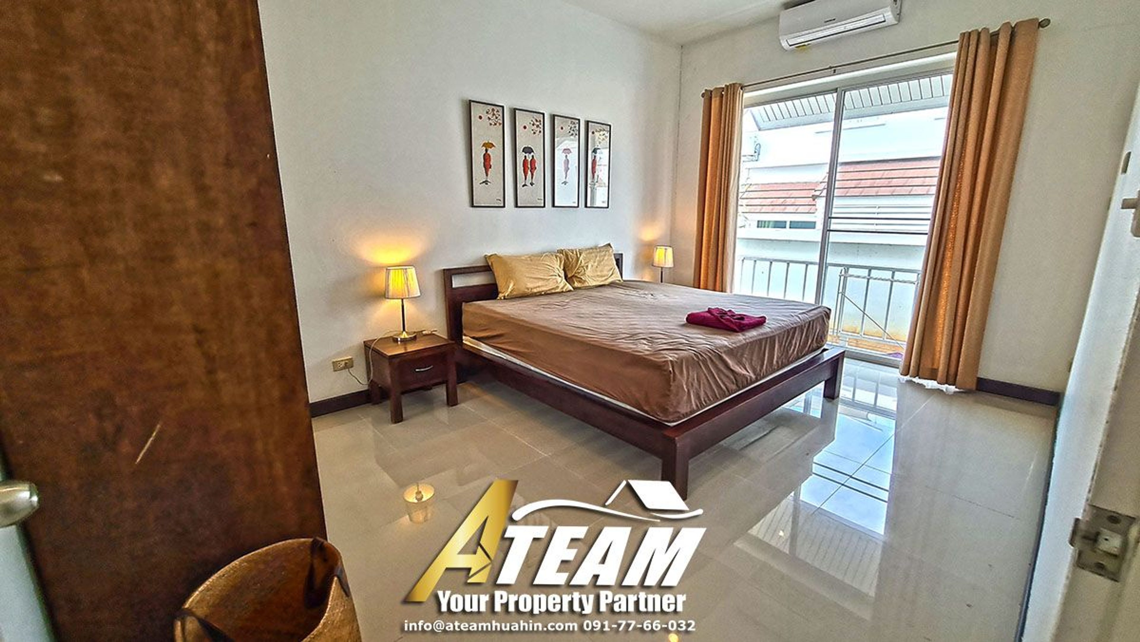 1 bedroom house with big rooftop with 360 mountain view thumbnail 7