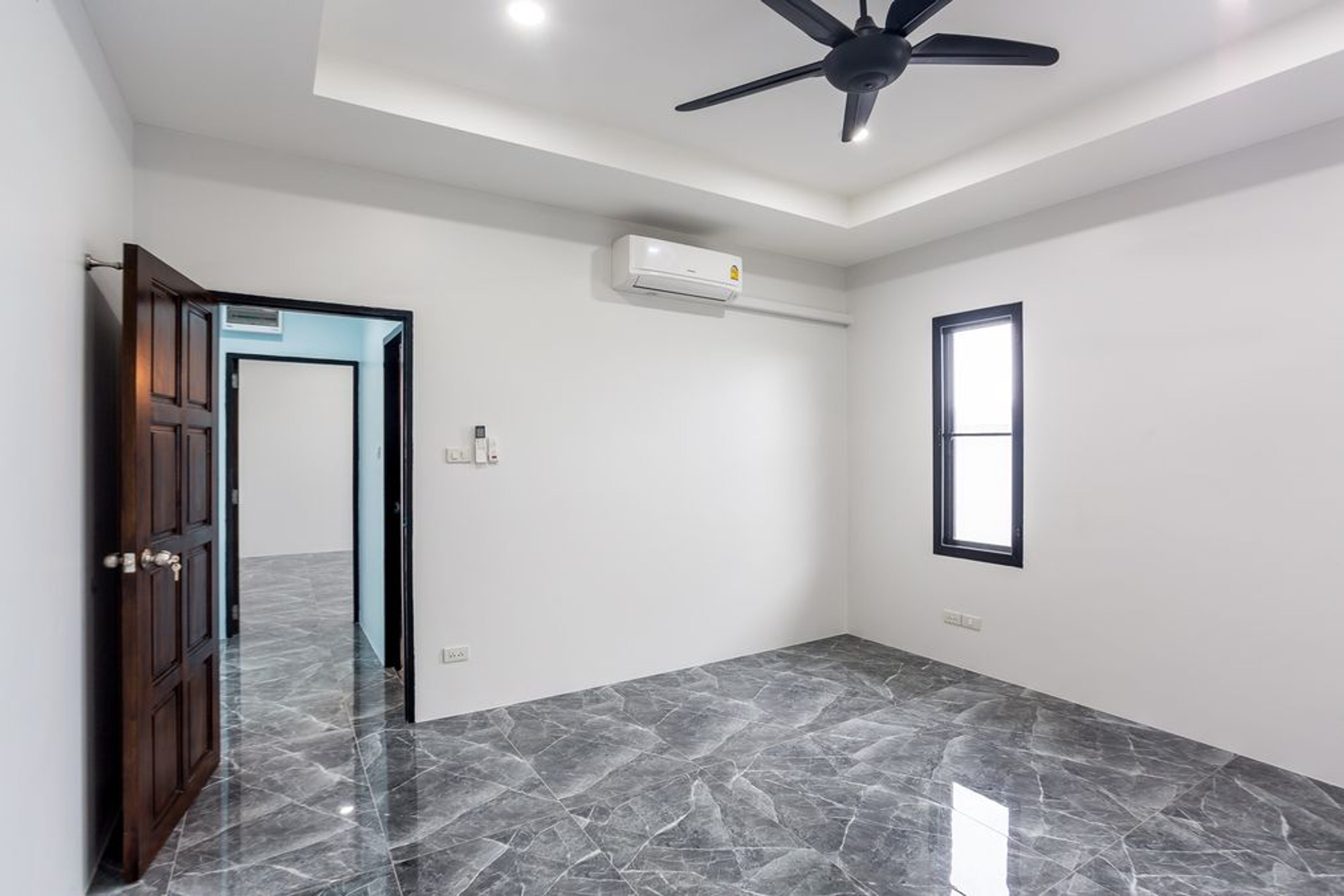 3 Bedrooms 2 Bathrooms Pool Villa For Sale thumbnail 6
