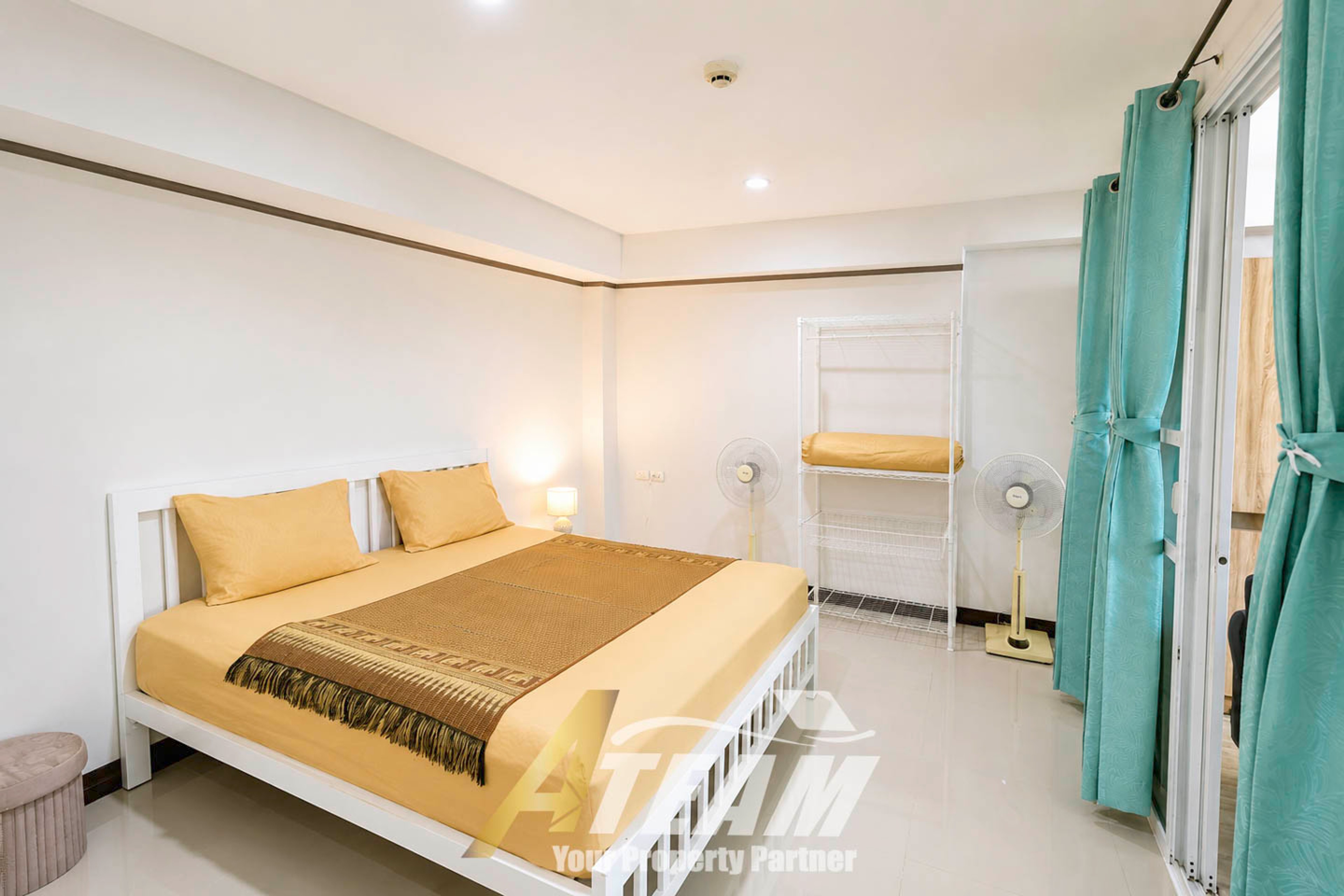Appartement spacieux d'angle avec 1 chambre à vendre – The Pride Hua Hin