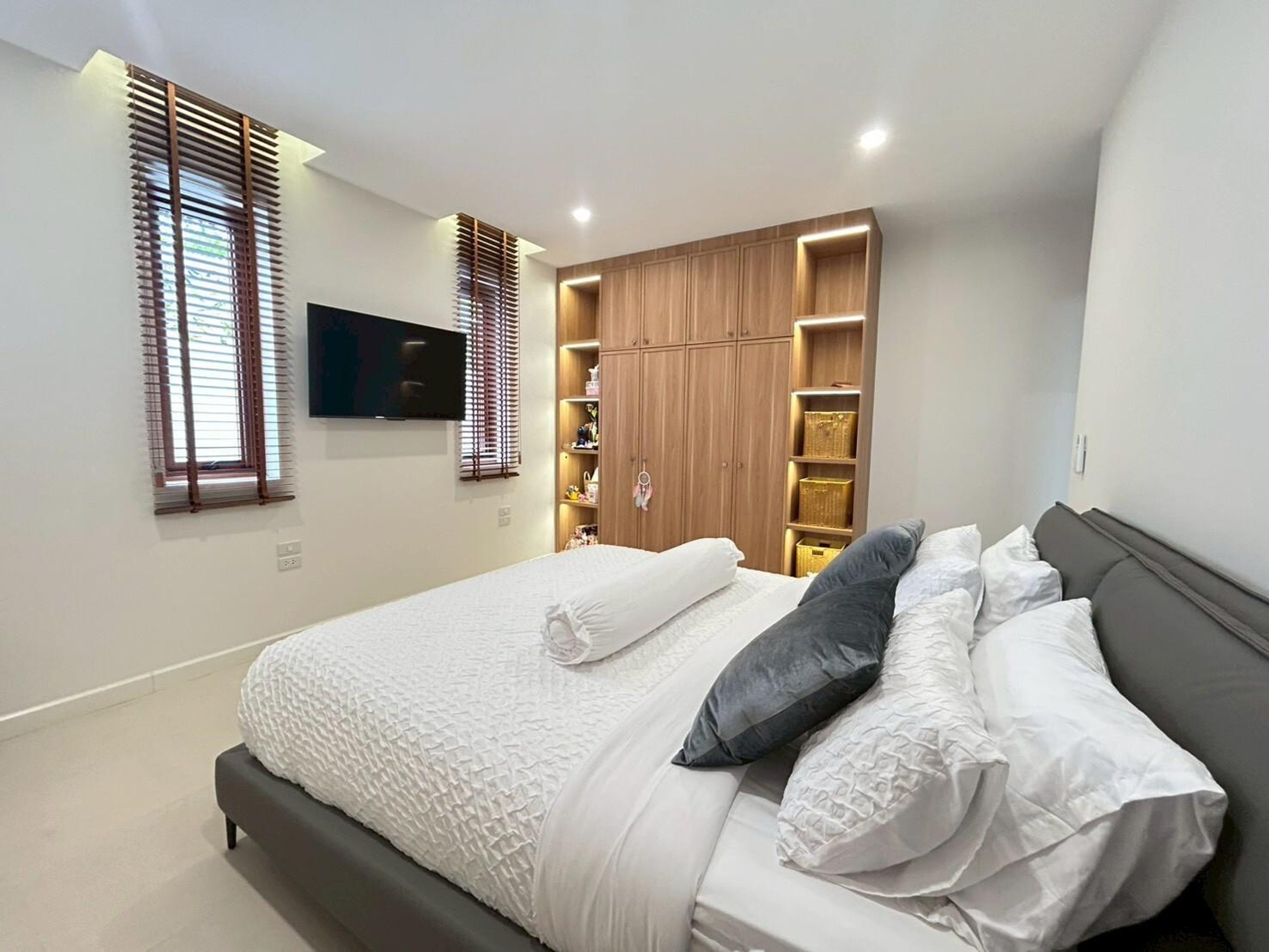 SALE! Modern 3-Bedroom Pool Villa – La Felice Phase 1 thumbnail 55